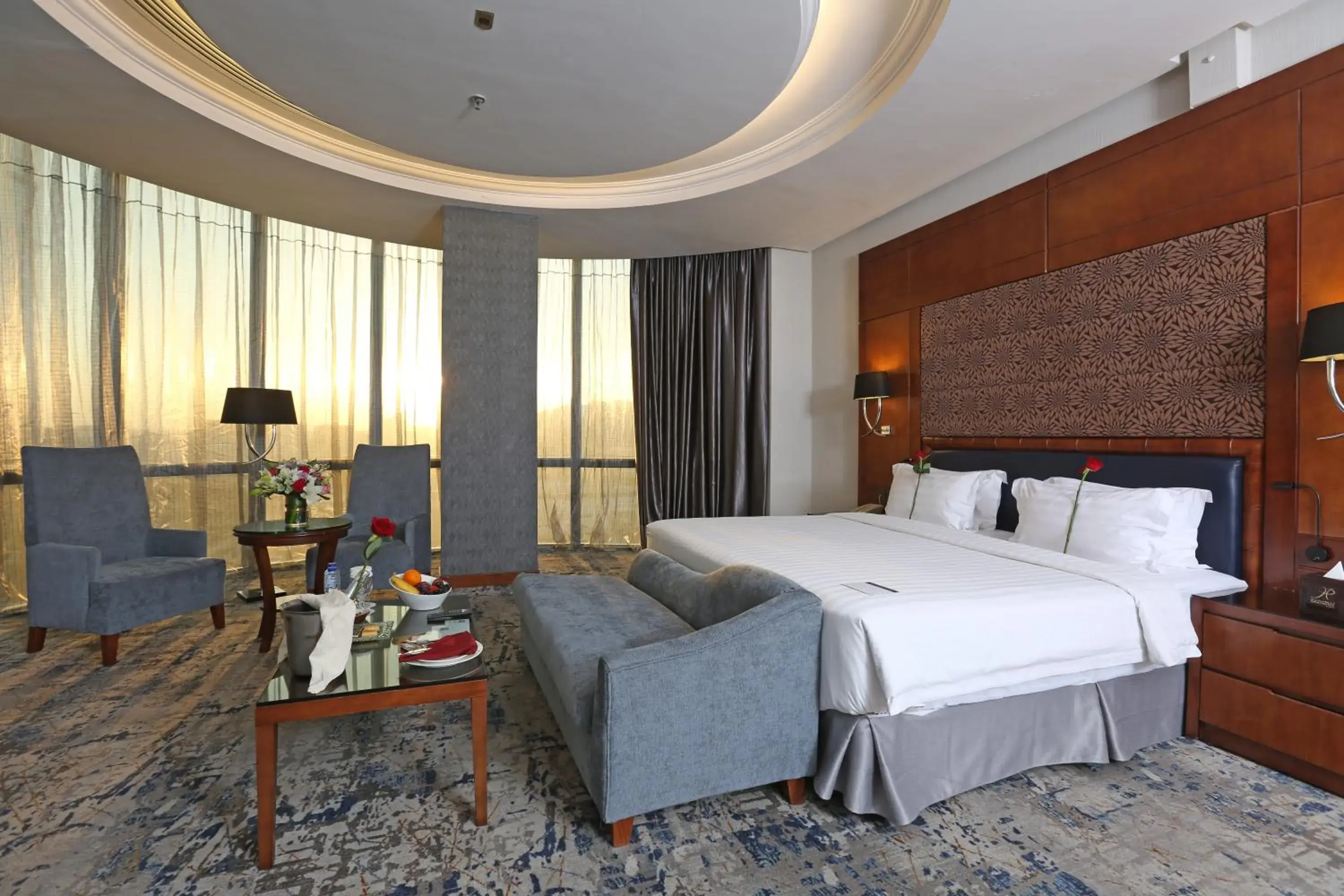 Photo of the whole room, Bed in Sunday Signature Riyadh Formerly Qaser Al Hamra by Warwick Photo of the whole room, Bed in Sunday Signature Riyadh Formerly Qaser Al Hamra by Warwick