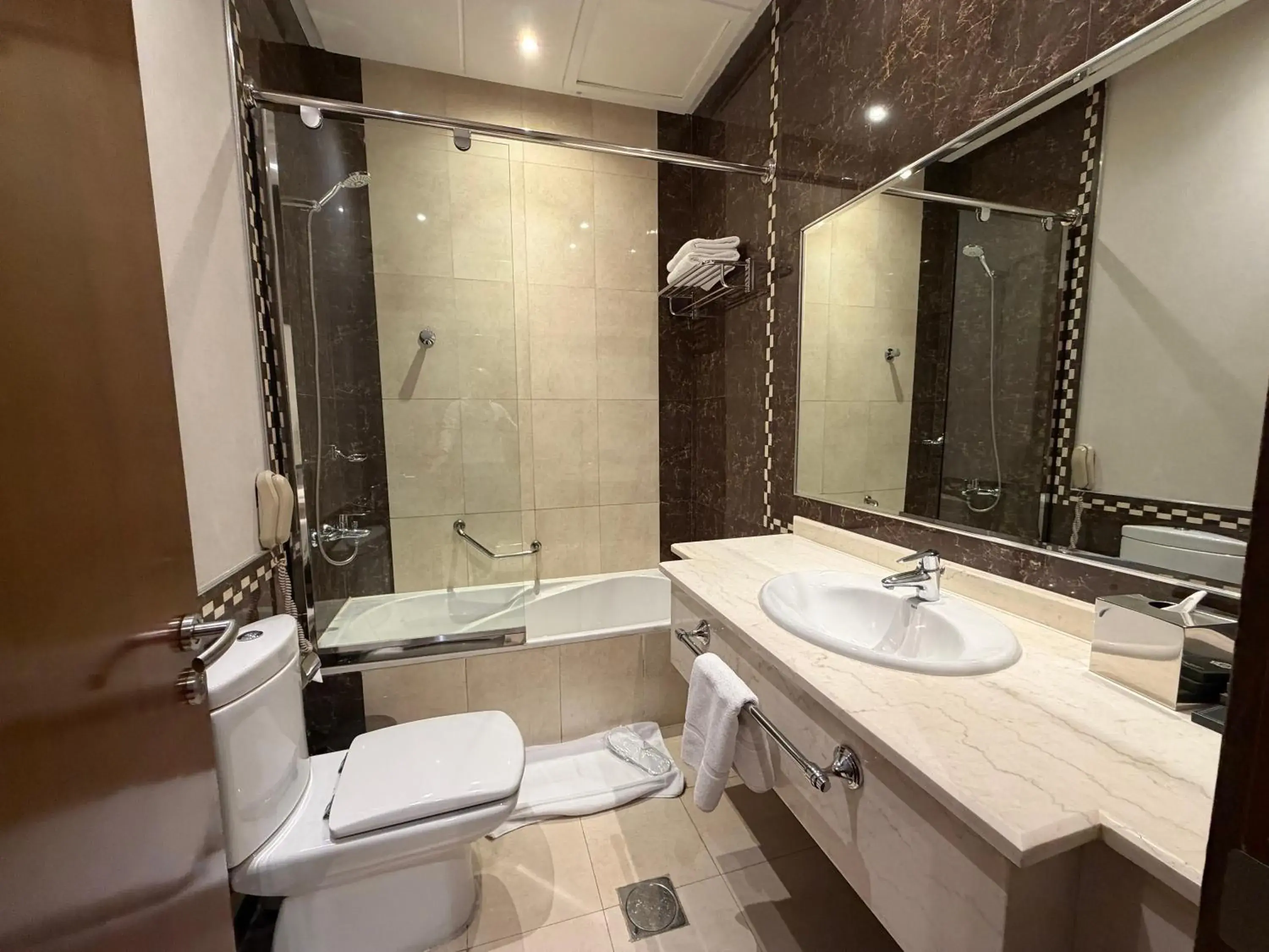 Bathroom in Sunday Signature Riyadh Formerly Qaser Al Hamra by Warwick Bathroom in Sunday Signature Riyadh Formerly Qaser Al Hamra by Warwick