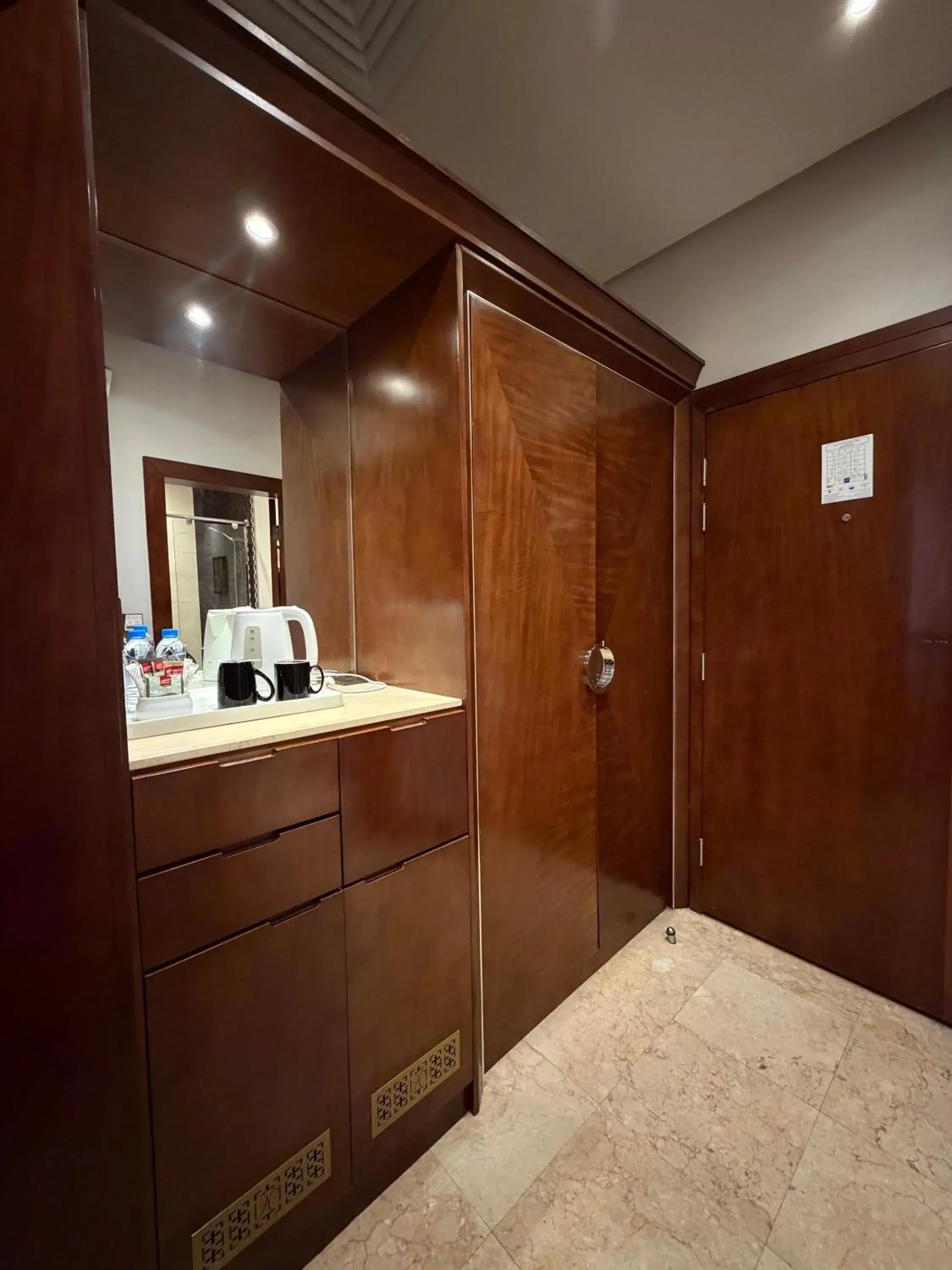 Deluxe Twin Room in Sunday Signature Riyadh Formerly Qaser Al Hamra by Warwick Deluxe Twin Room in Sunday Signature Riyadh Formerly Qaser Al Hamra by Warwick