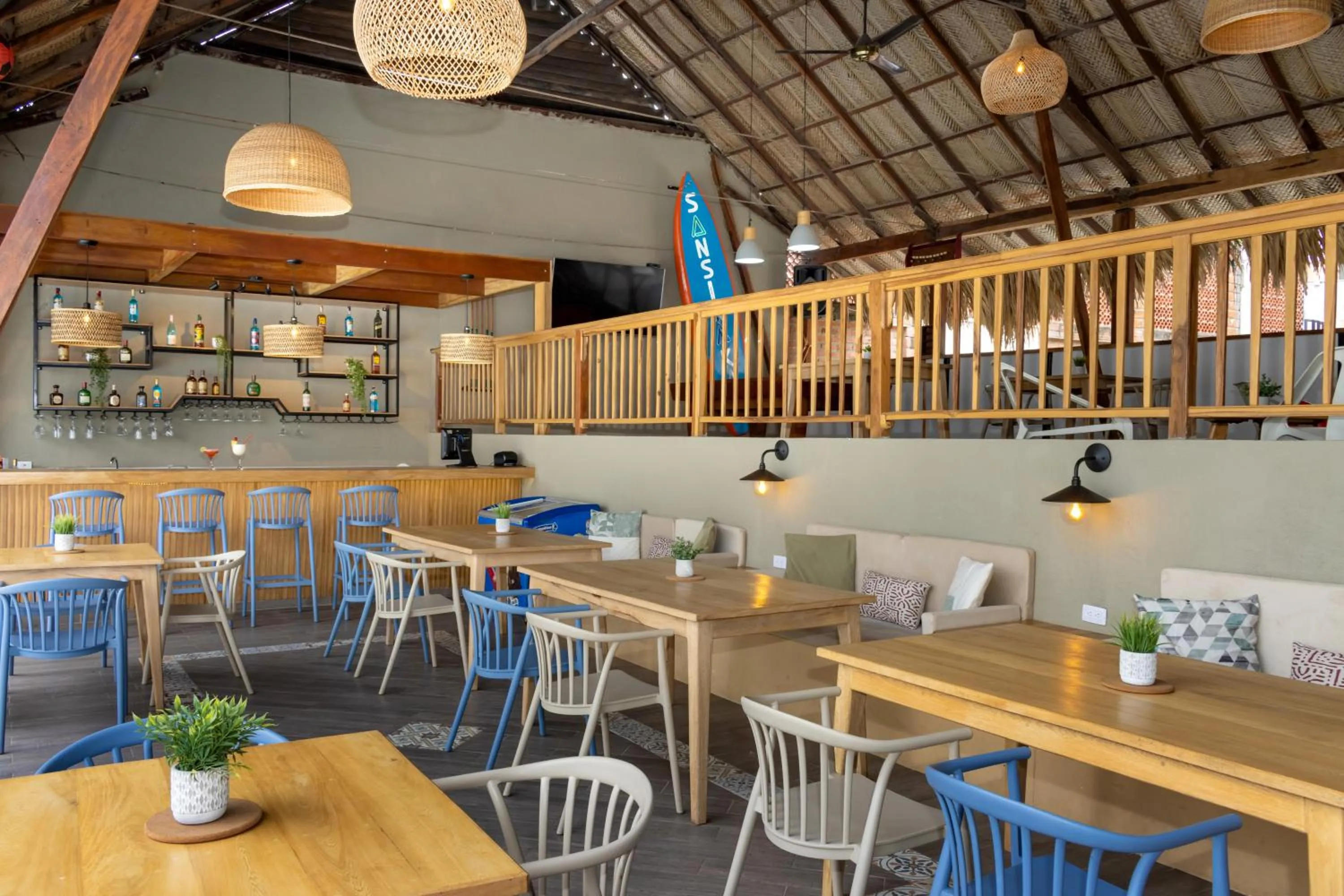 Balcony/Terrace in Hotel Sansiraka Suites By GEH Suites