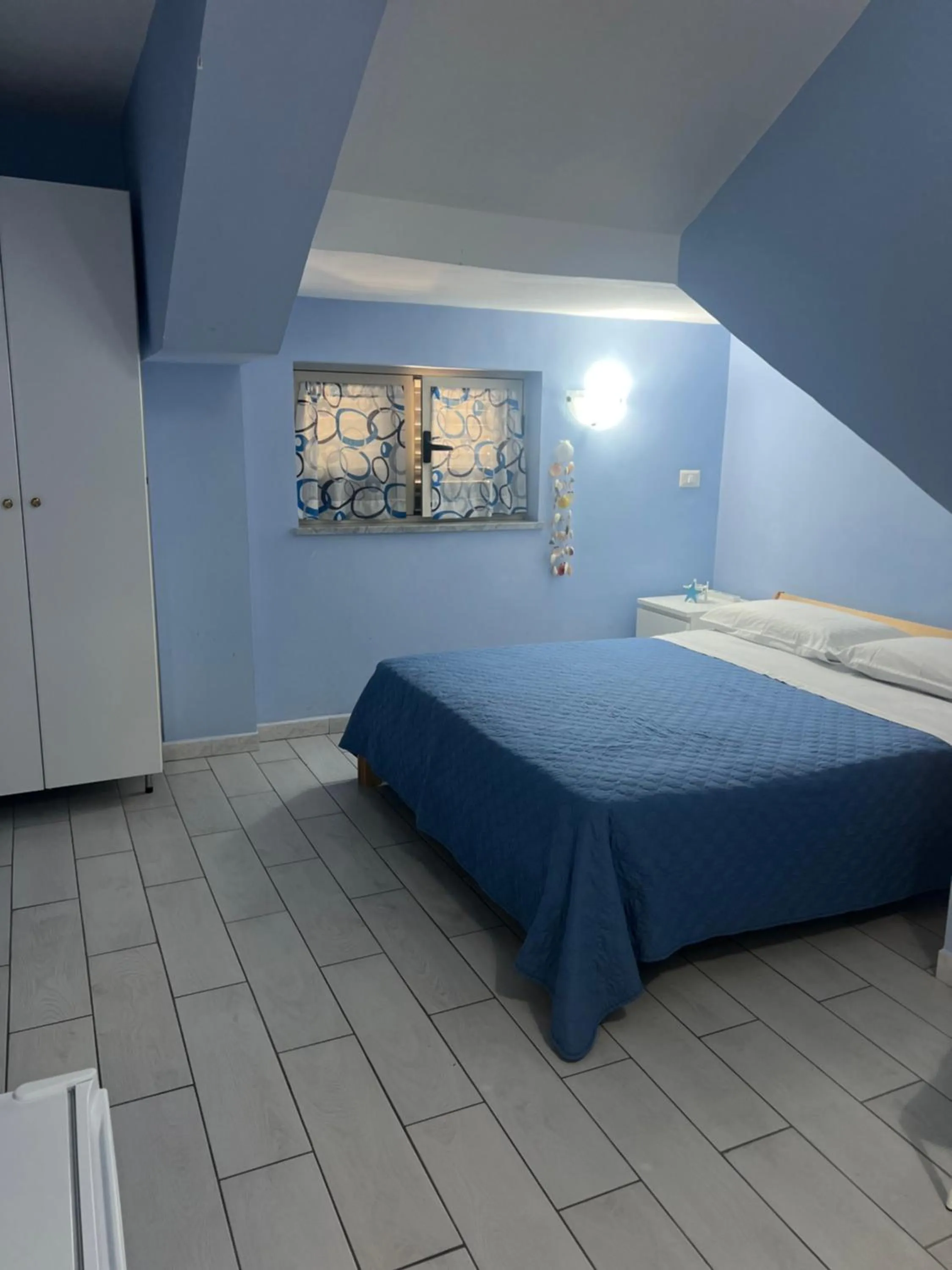 Bed in B&B President