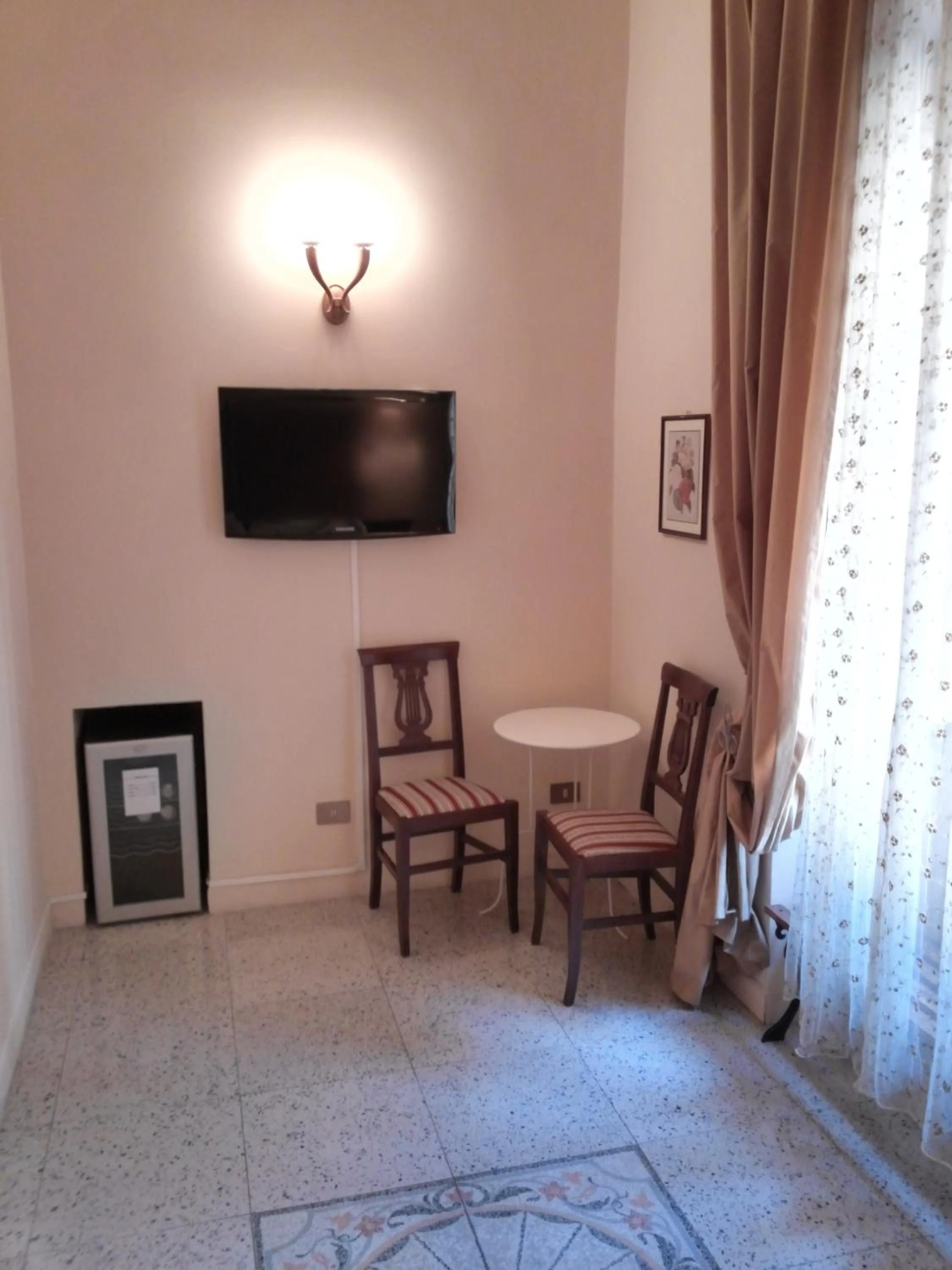 Day in Maison de Marta