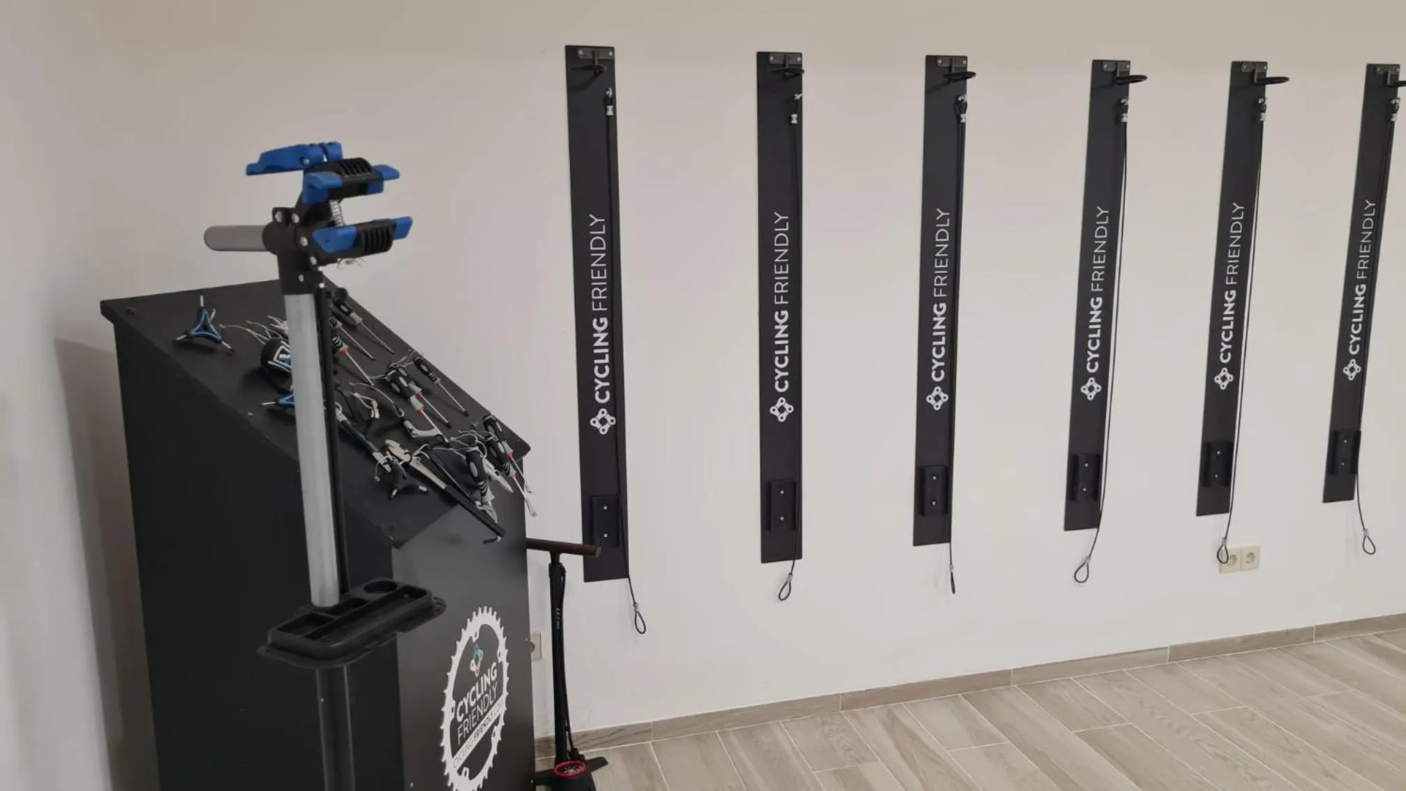 Cycling in Boutique Hotel Petit Sant Miquel