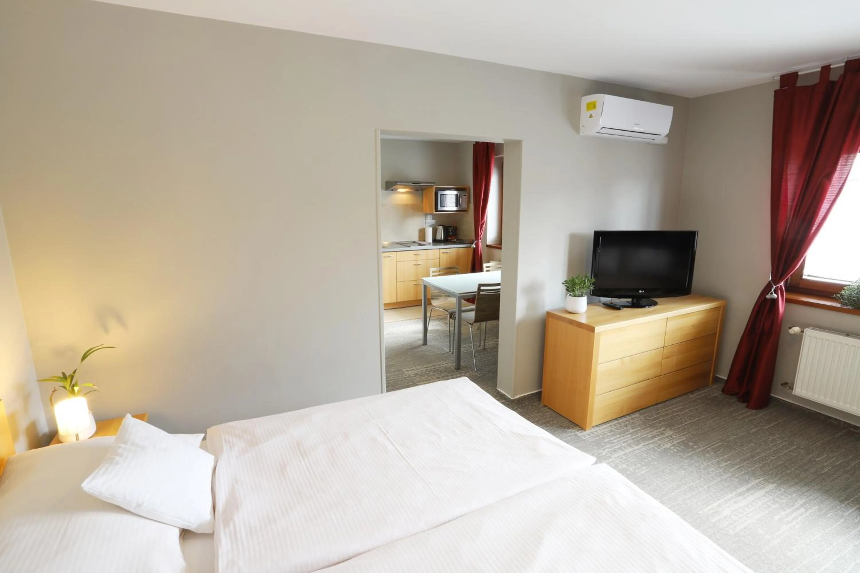 Bed in Apart Hotel Jablonec