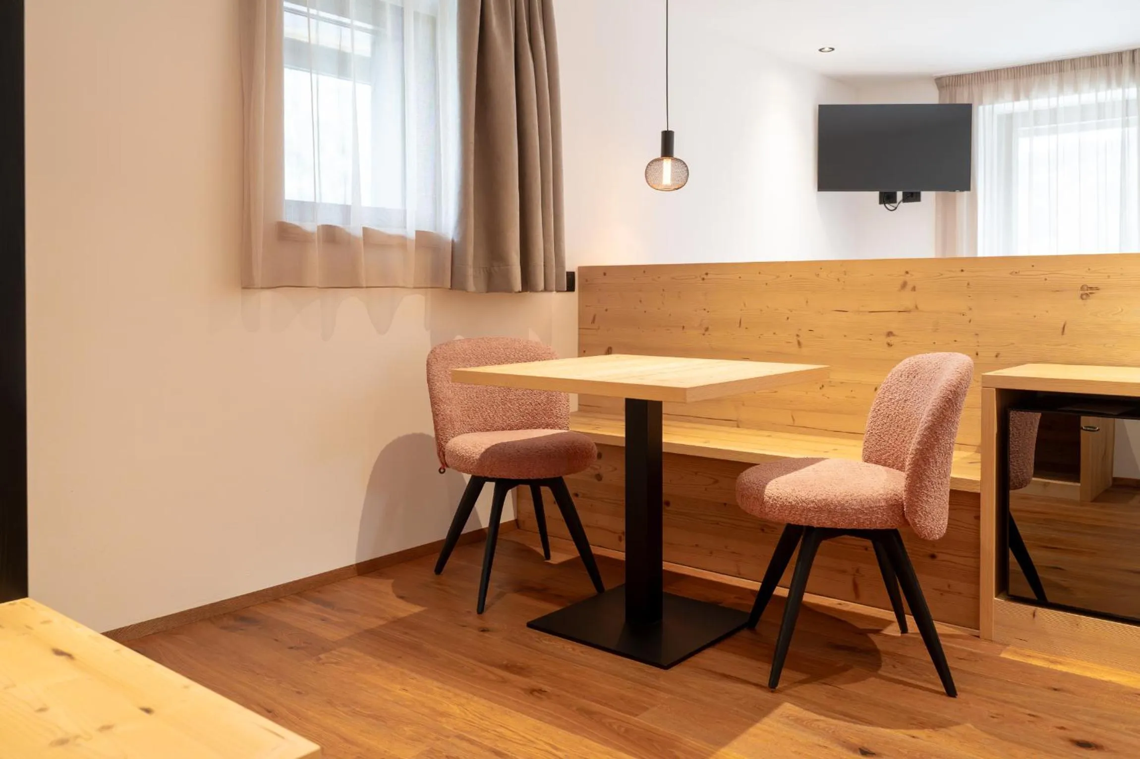 Seating area in Ladinia Dolomites View - Adults Only