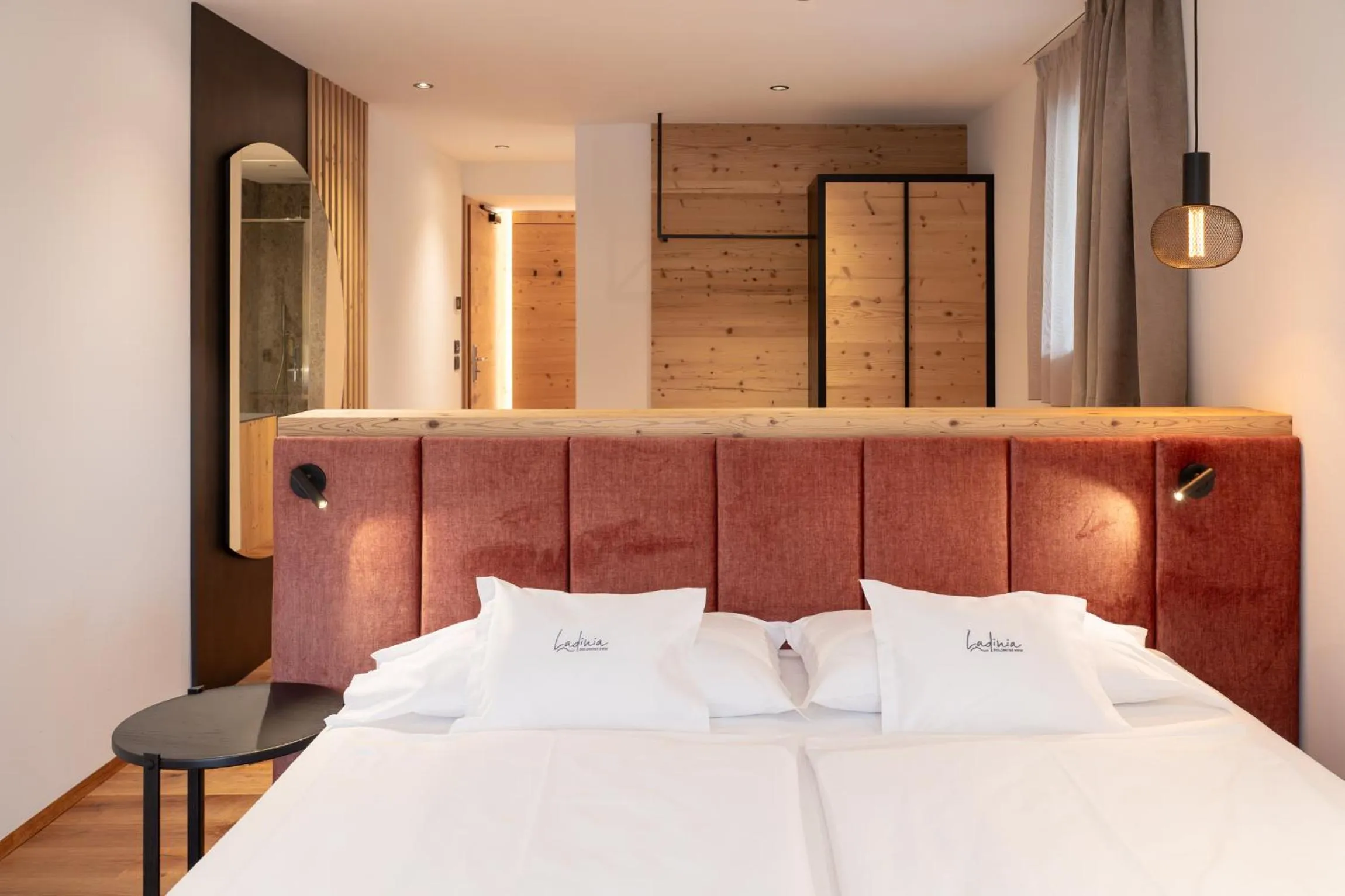 Bed in Ladinia Dolomites View - Adults Only