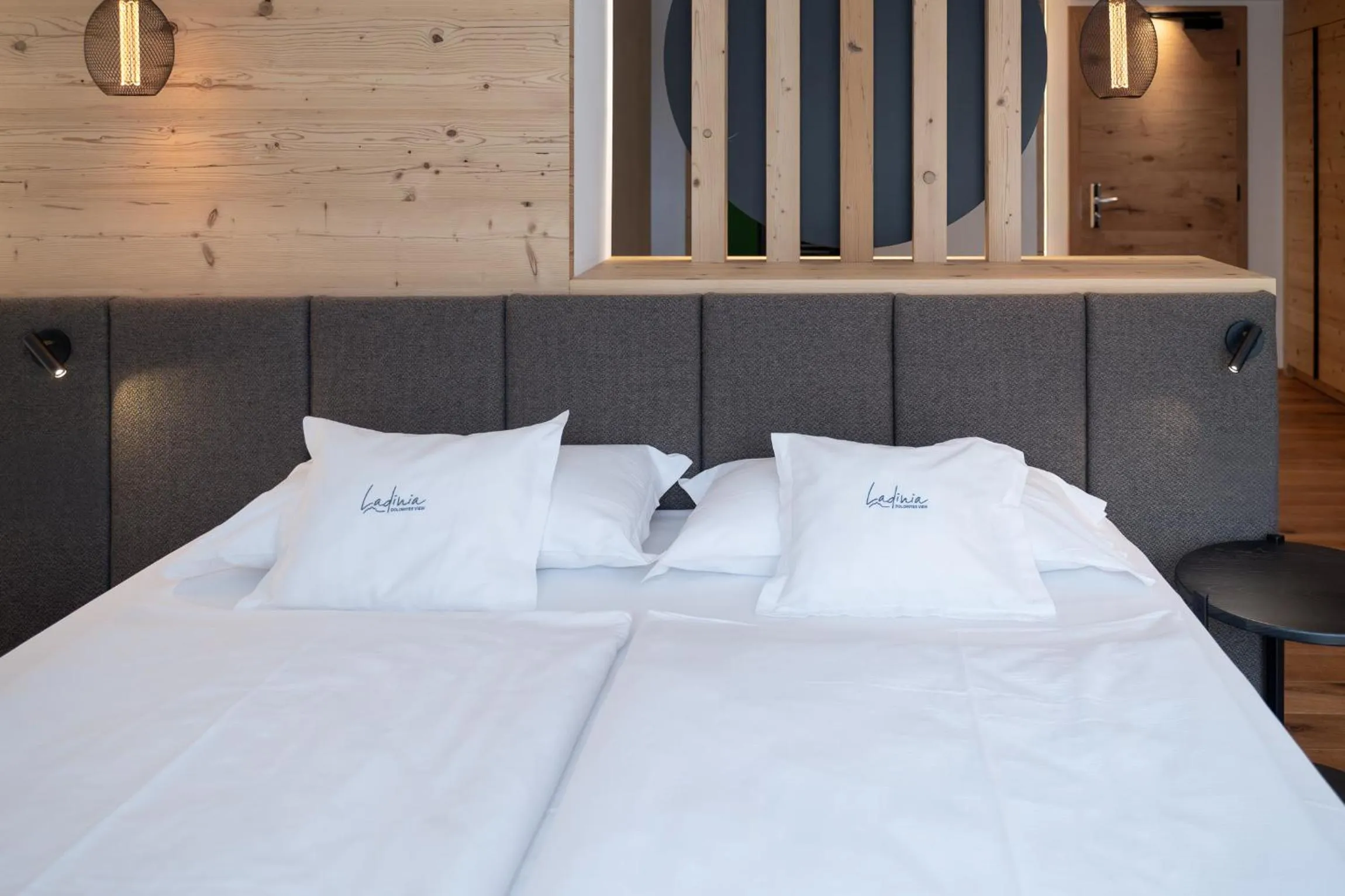 Bed in Ladinia Dolomites View - Adults Only