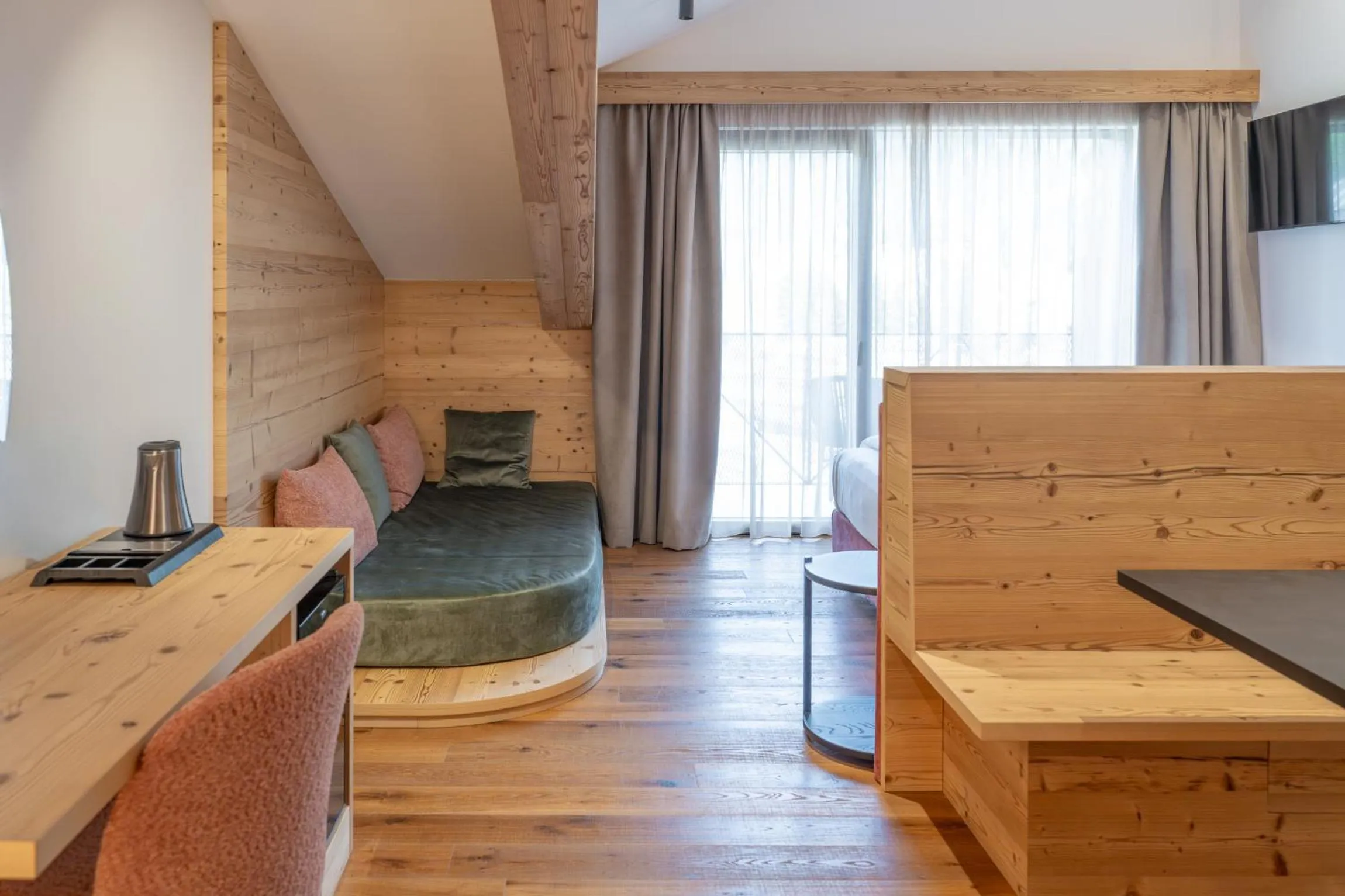 Living room in Ladinia Dolomites View - Adults Only