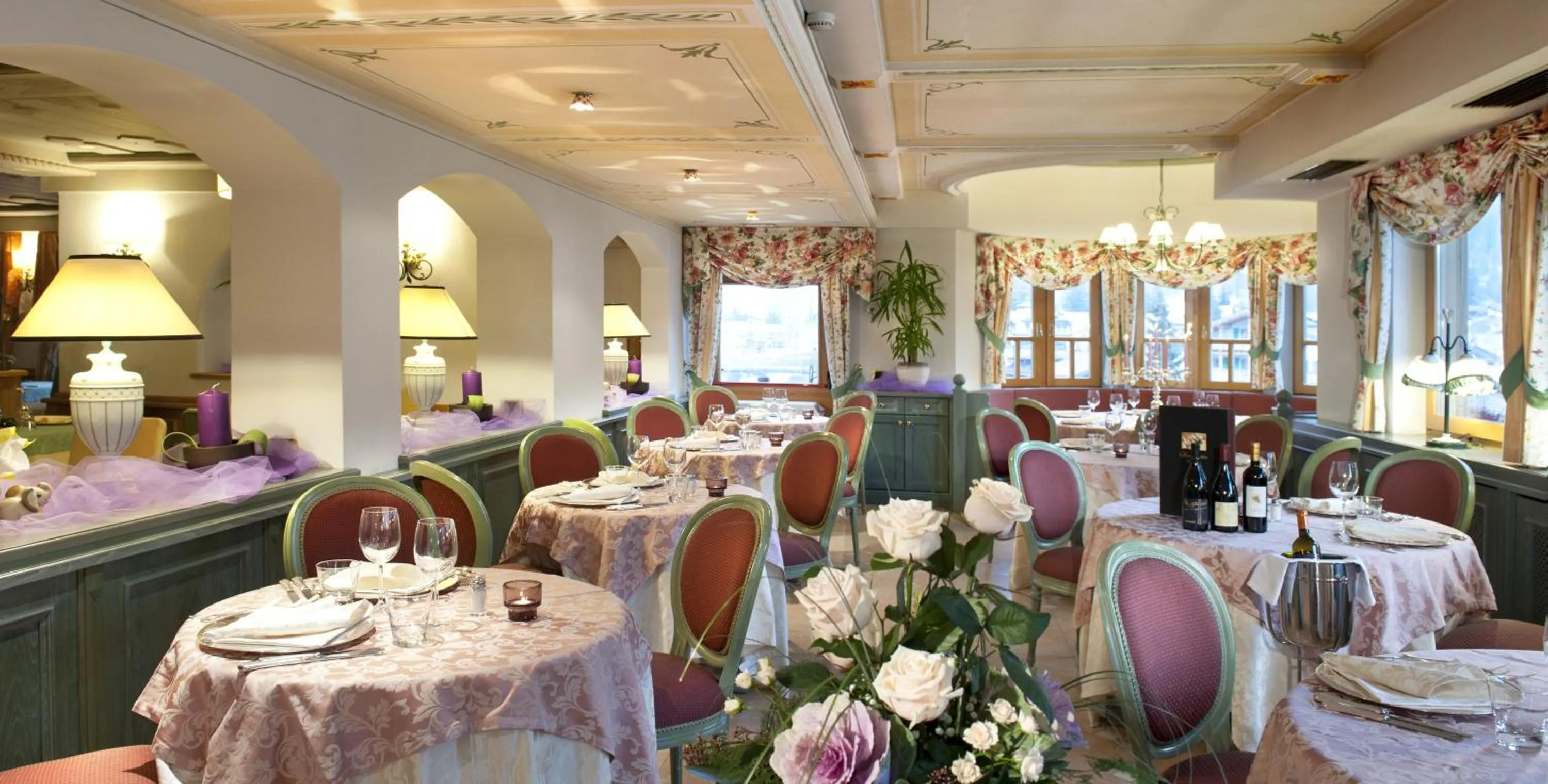 Restaurant/places to eat in Ladinia Dolomites View - Adults Only