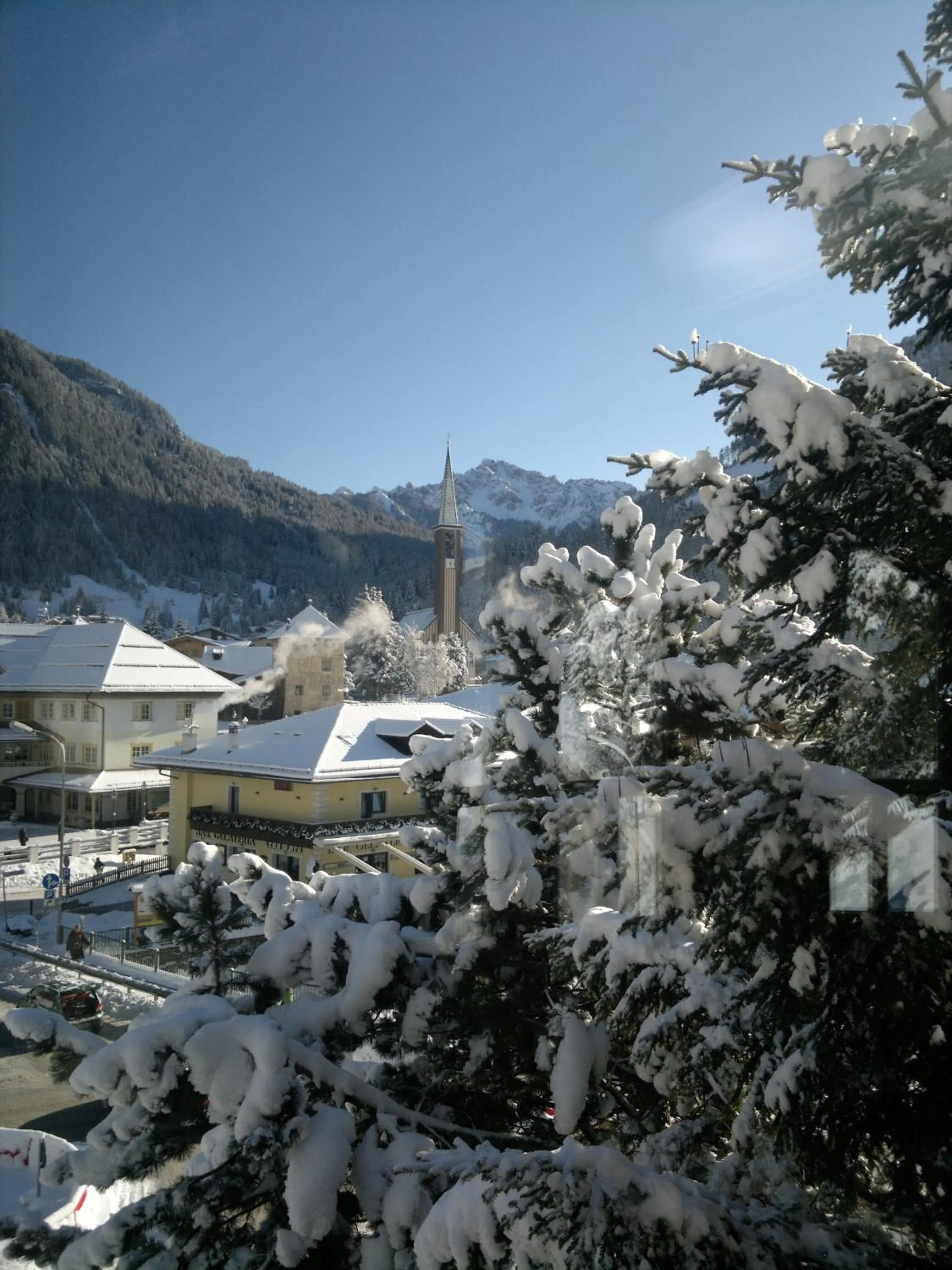 Area and facilities in Ladinia Dolomites View - Adults Only