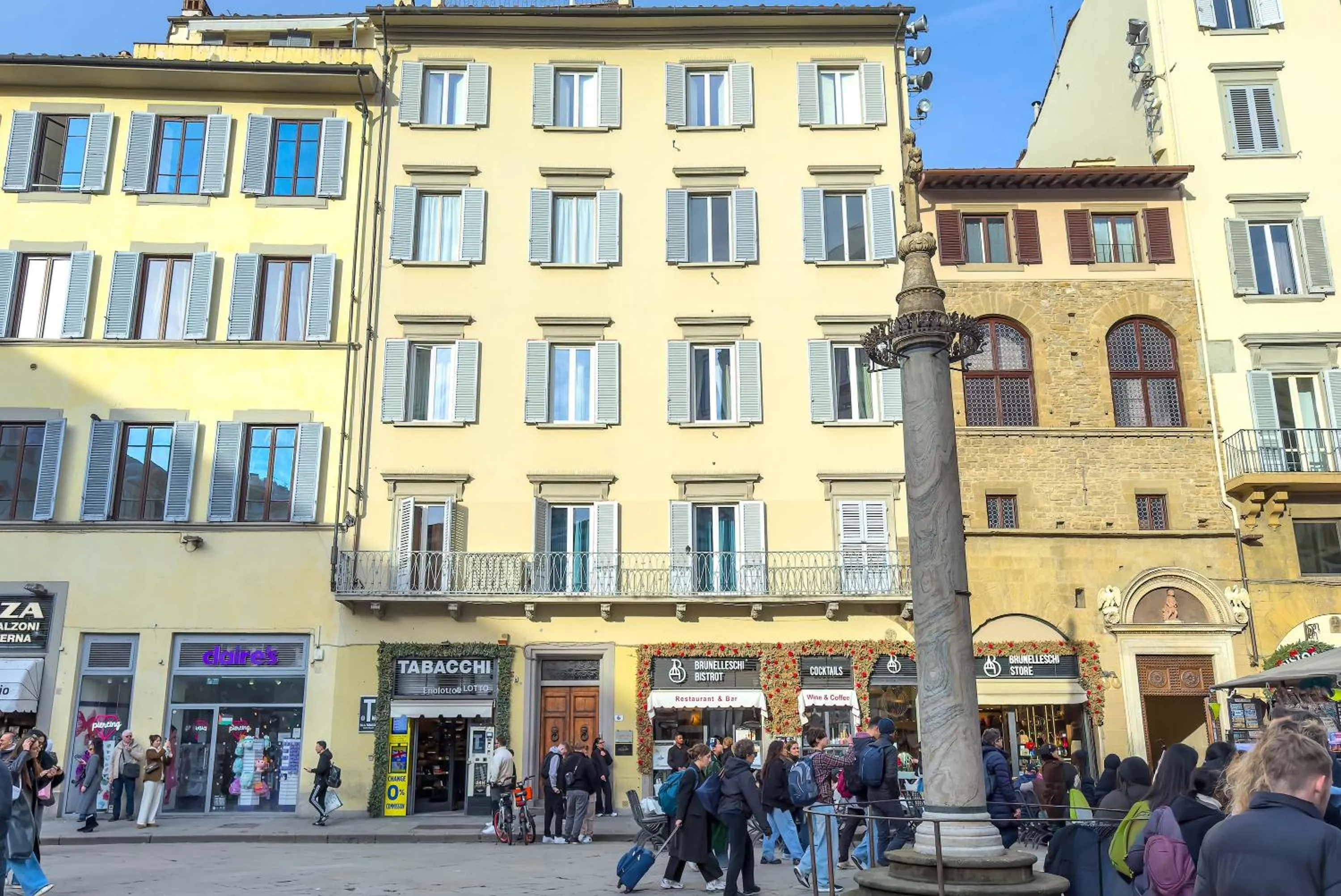 Facade/entrance in Duomo View