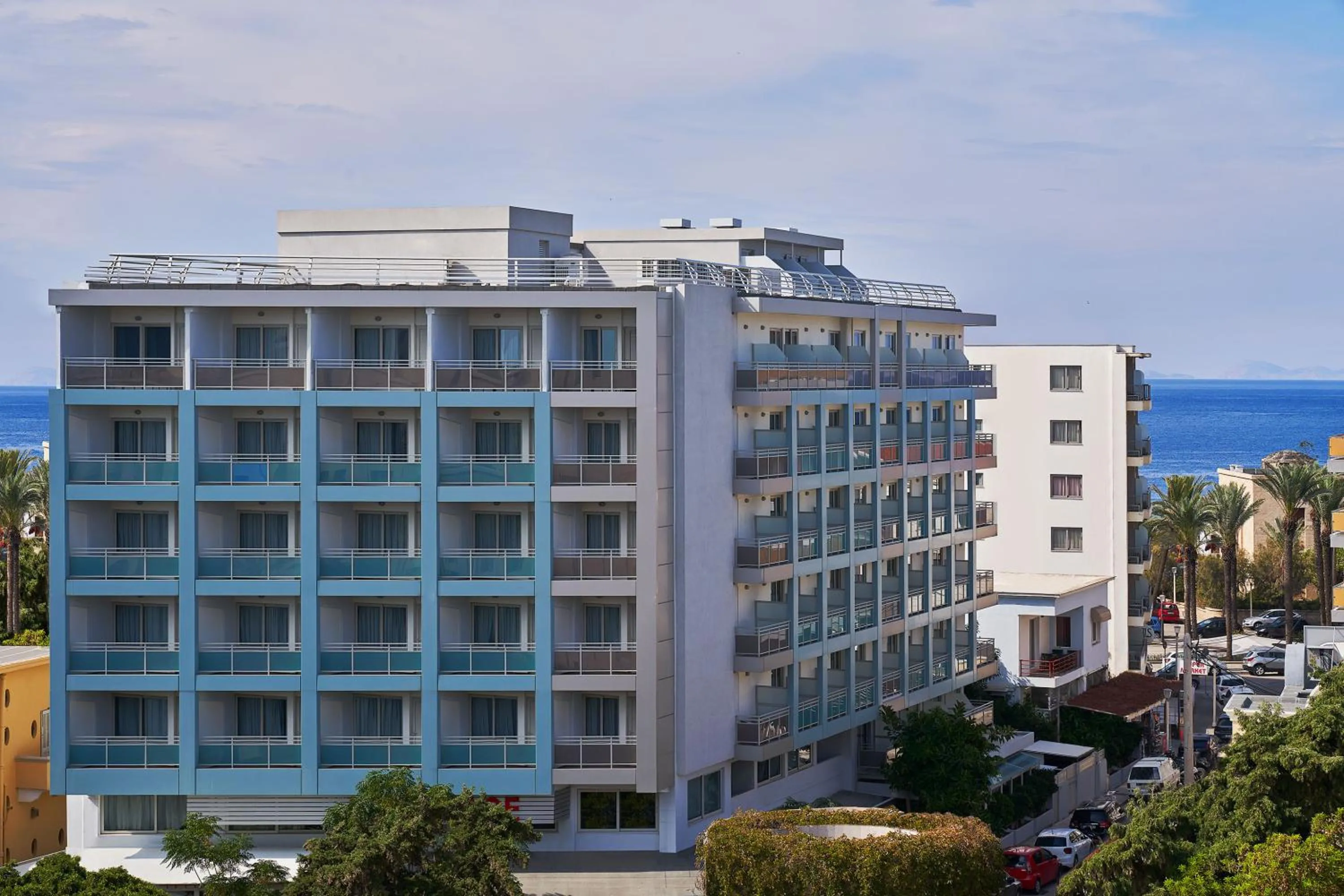 Property building in AQUAMARE CITY and BEACH