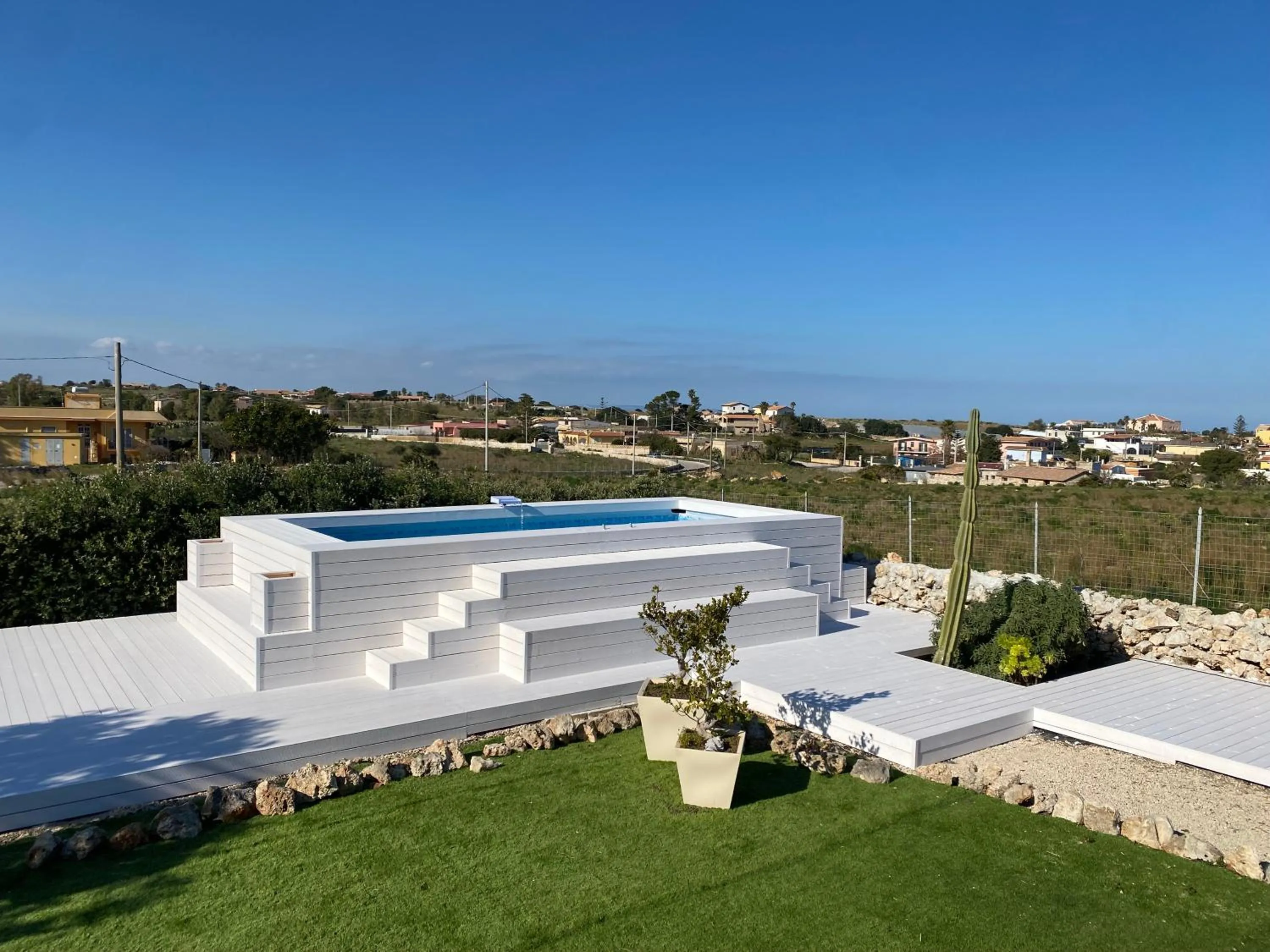 Swimming pool in B&B Casa del Faro SanVallero Adults Only