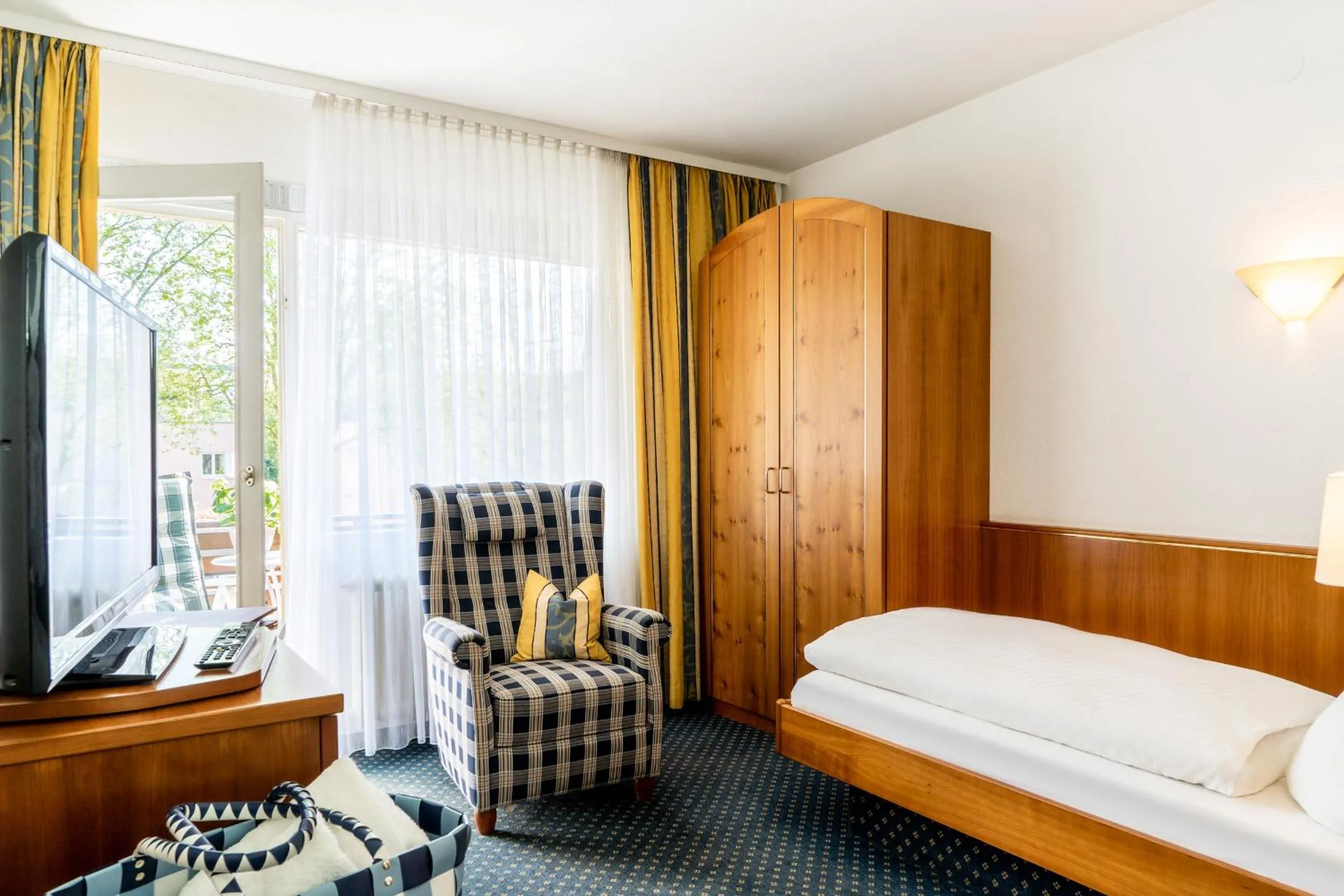 Spring, Bed in Kurhotel Markushof