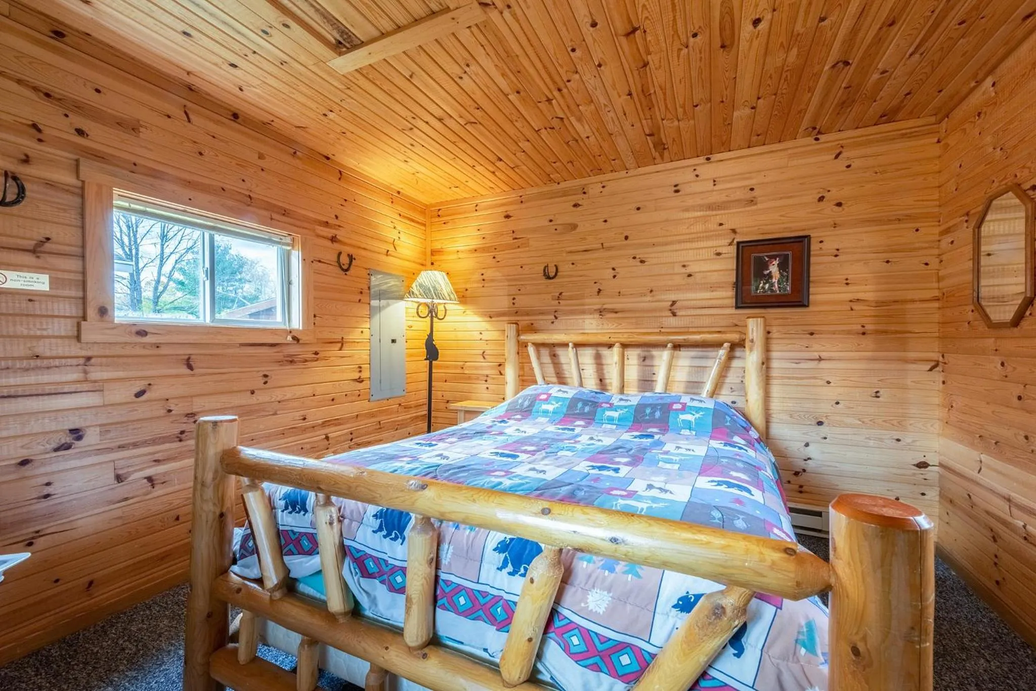 Photo of the whole room, Bed in Spur of the Moment Ranch