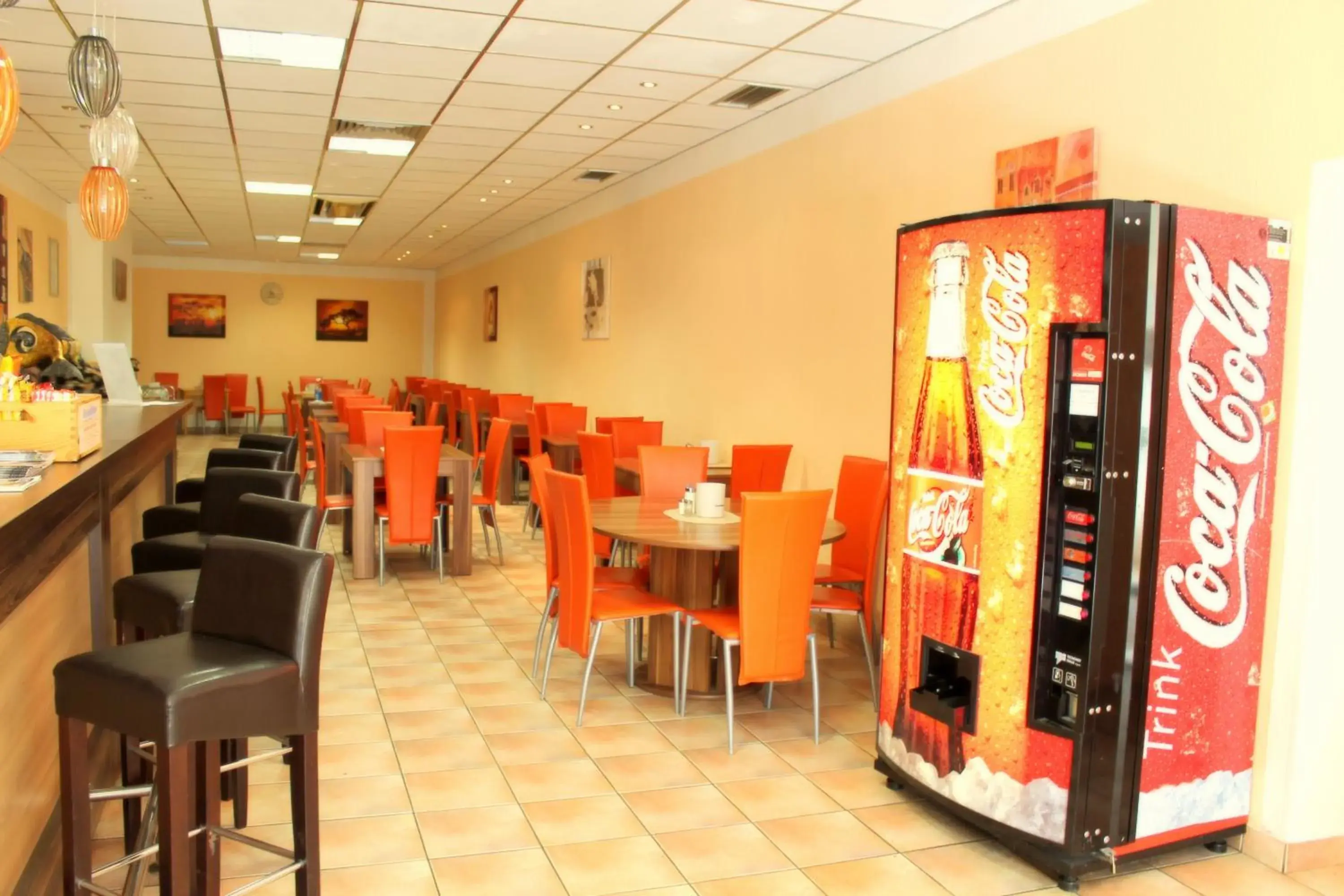 Restaurant/places to eat in Alper Hotel am Potsdamer Platz Restaurant/places to eat in Alper Hotel am Potsdamer Platz