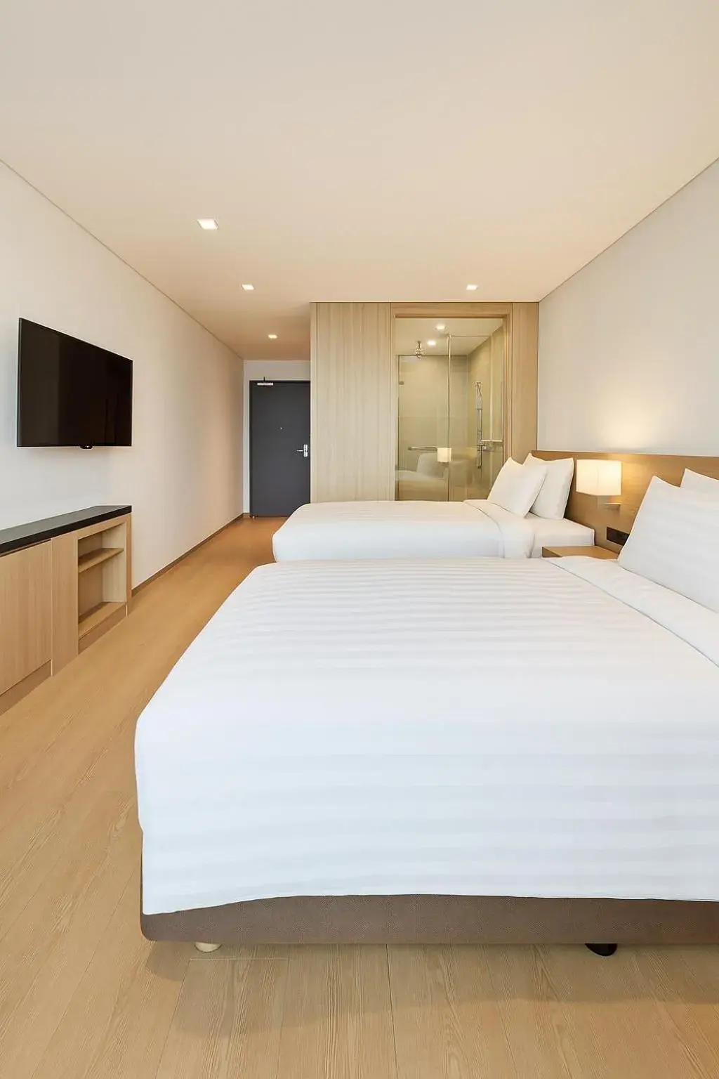 Executive Twin Room with Ocean View (Base PAX 2, Additional Fee Pay Upon Check-in) in Skybay Hotel Gyeongpo Executive Twin Room with Ocean View (Base PAX 2, Additional Fee Pay Upon Check-in) in Skybay Hotel Gyeongpo
