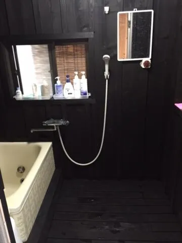 Bathroom in Guesthouse En