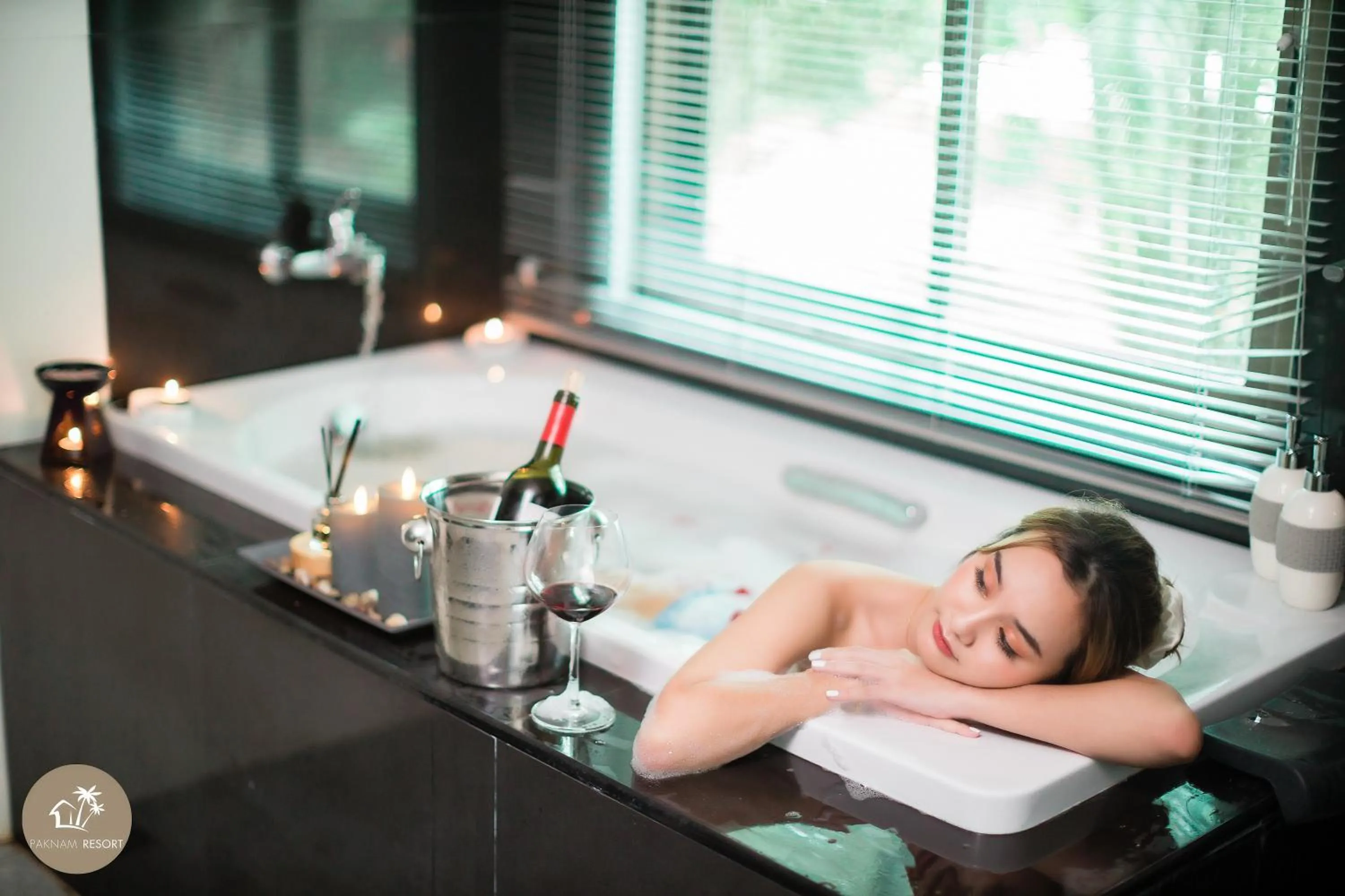 Guests in Pak Nam Resort