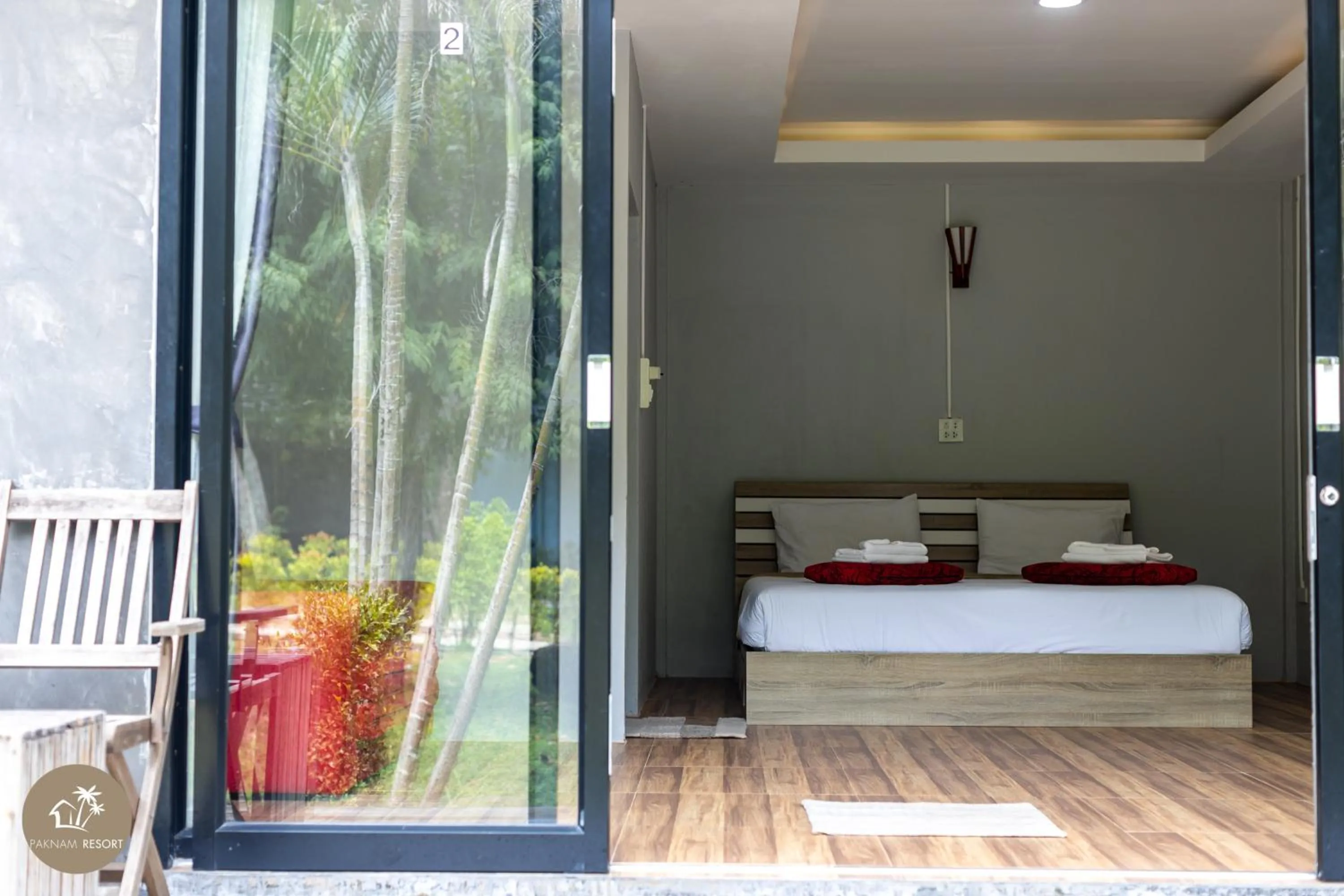 Photo of the whole room, Bed in Pak Nam Resort