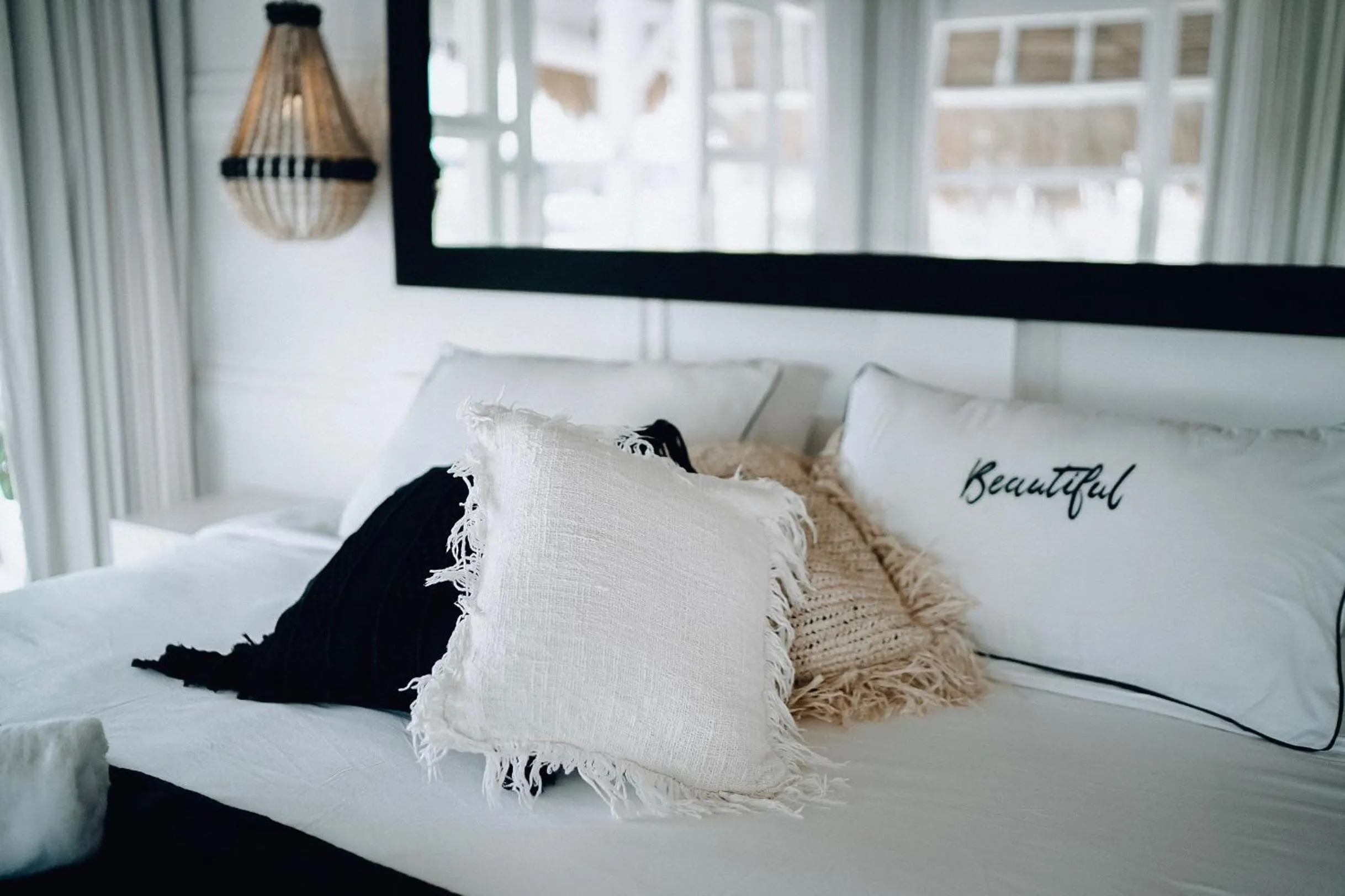 Bed in White Palm Hotel Uluwatu Bali