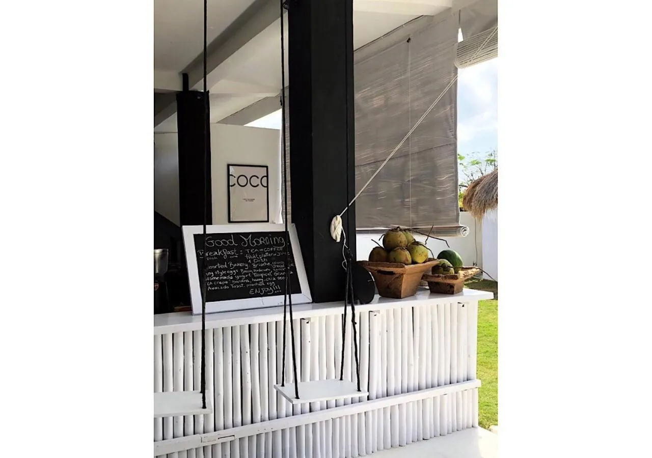 Lounge or bar in White Palm Hotel Uluwatu Bali