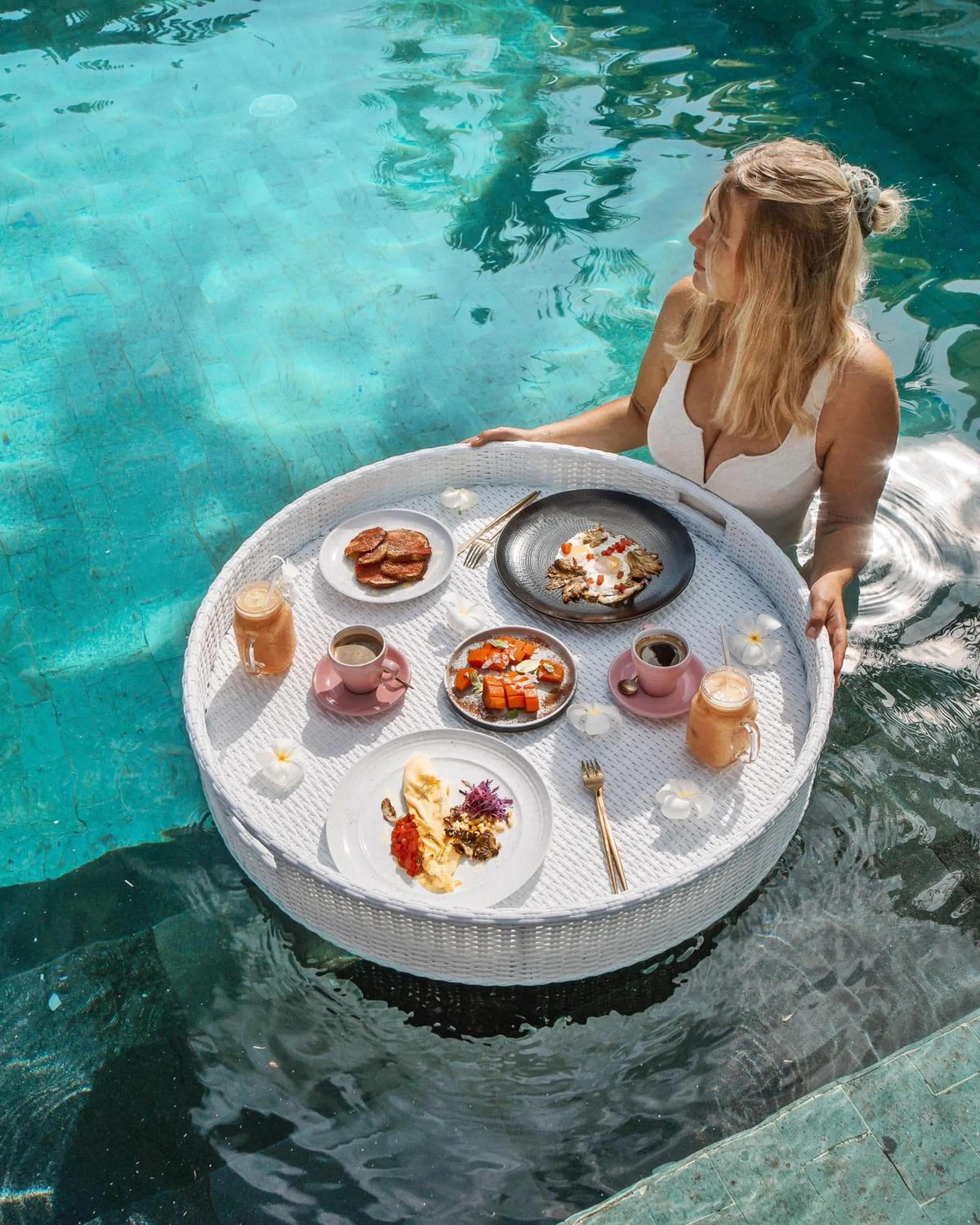 People in White Palm Hotel Uluwatu Bali