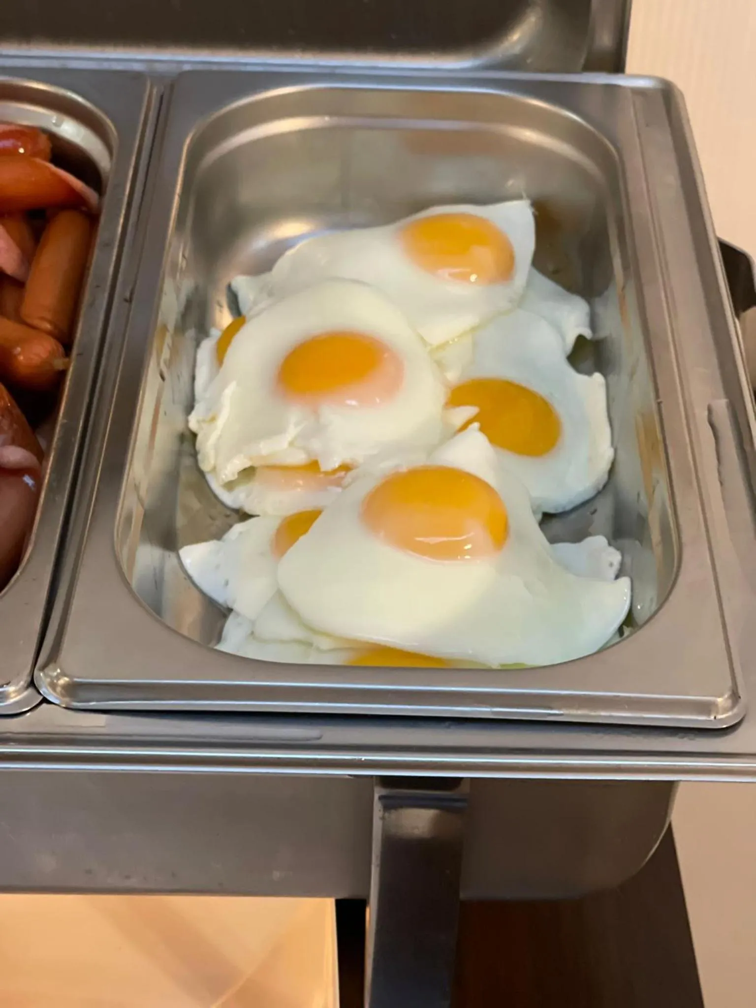 Breakfast in Hotel Olsi