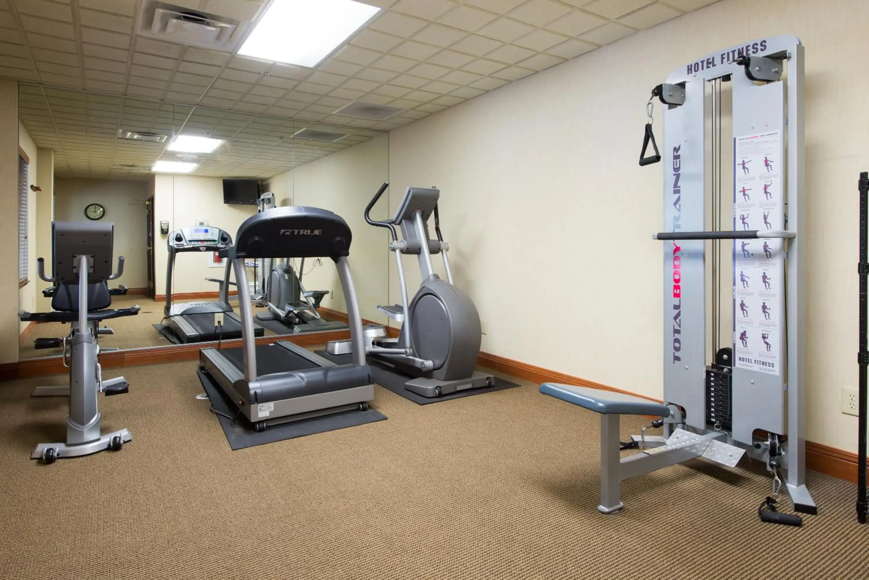 Fitness centre/facilities in Wingate by Wyndham Erlanger - Florence - Cincinnati South Fitness centre/facilities in Wingate by Wyndham Erlanger - Florence - Cincinnati South