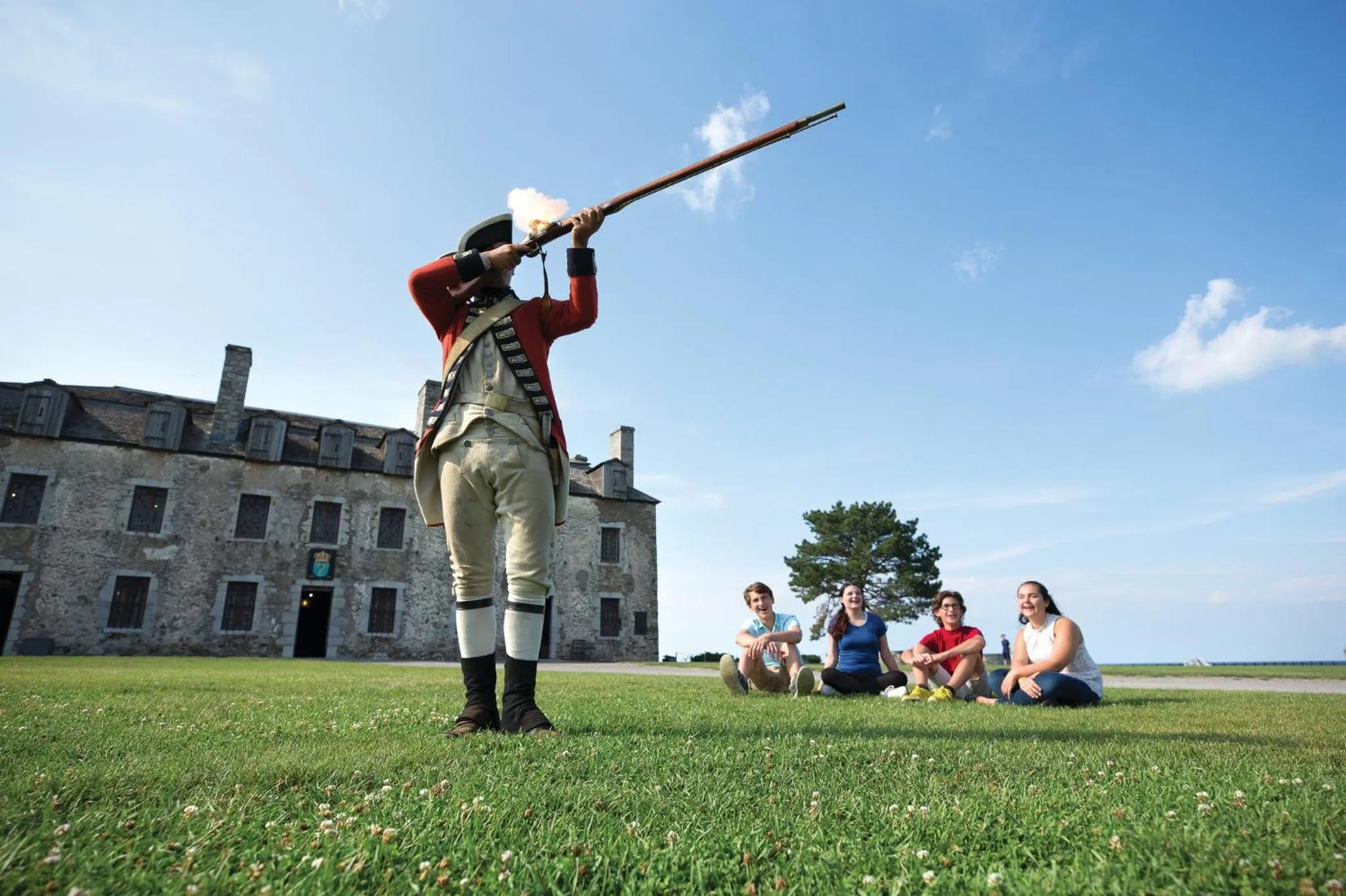 Area and facilities in Niagara Riverside Resort; BW Premier Collection