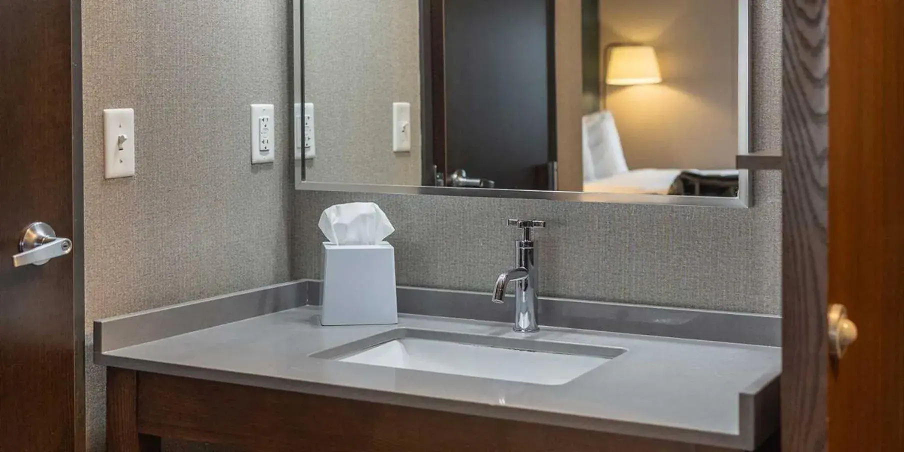 Bathroom in Crowne Plaza Niagara Falls NY - Riverside by IHG Bathroom in Crowne Plaza Niagara Falls NY - Riverside by IHG