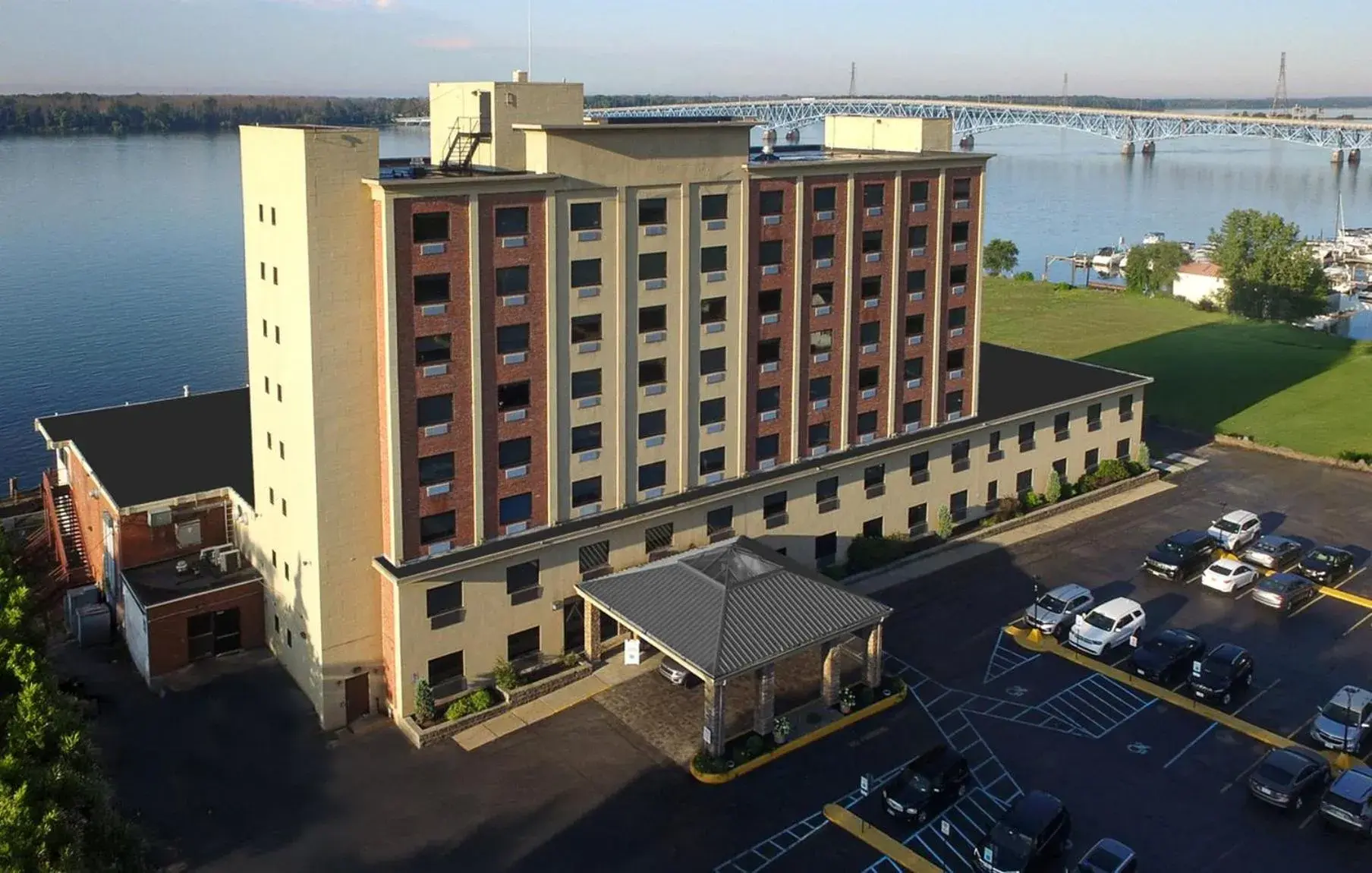 Property building in Crowne Plaza Niagara Falls NY - Riverside by IHG Property building in Crowne Plaza Niagara Falls NY - Riverside by IHG