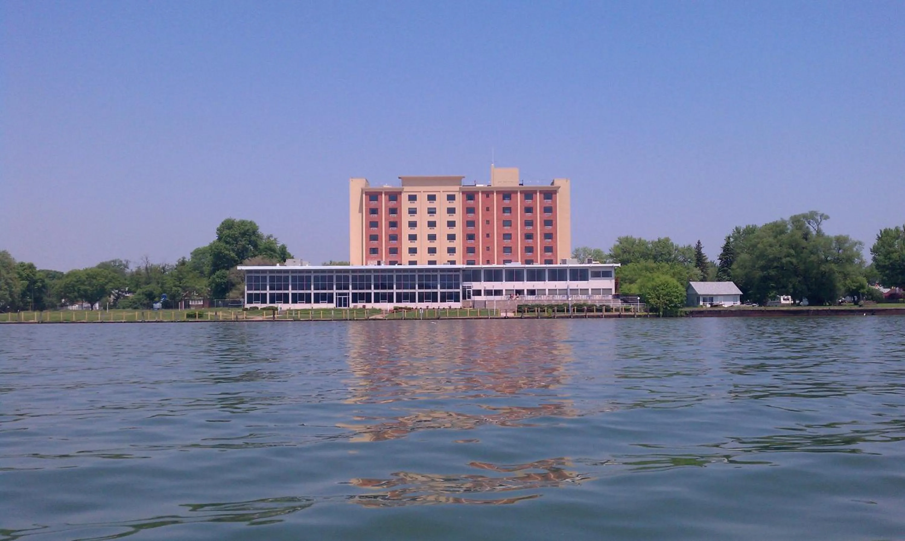 Property building in Crowne Plaza Niagara Falls NY - Riverside by IHG