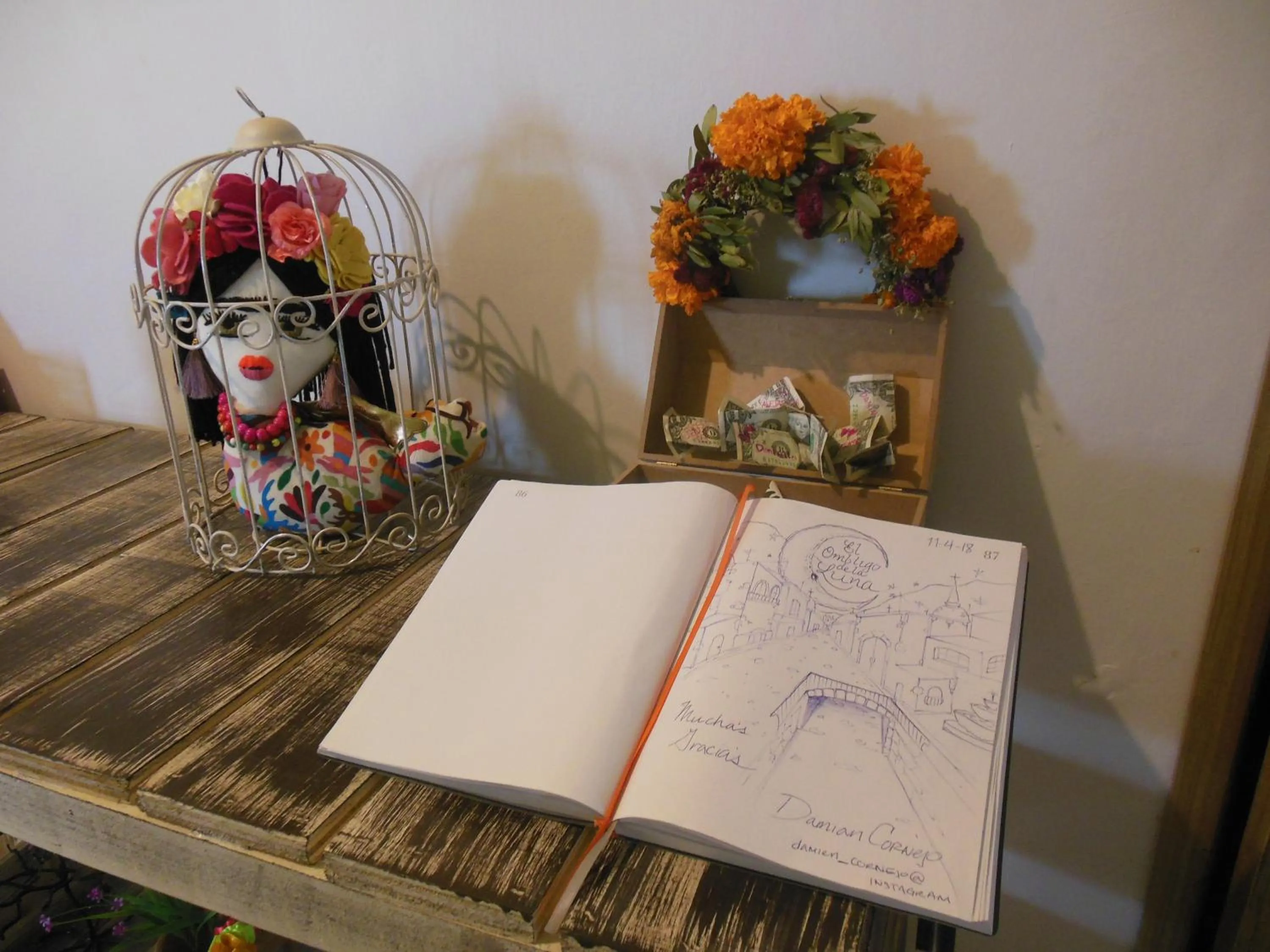 Decorative detail in Casa El Ombligo de la Luna