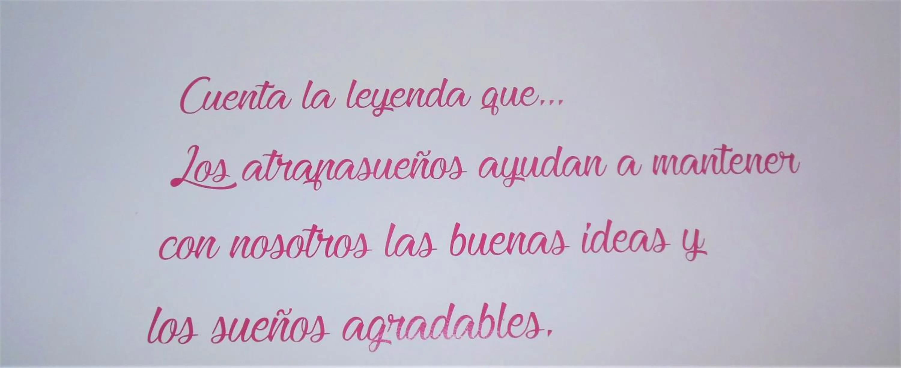 Text overlay in Casa El Ombligo de la Luna