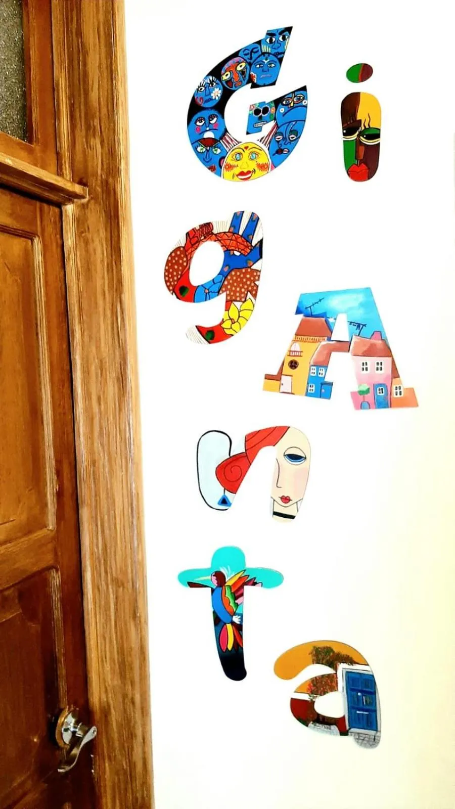 Logo/Certificate/Sign in Casa El Ombligo de la Luna