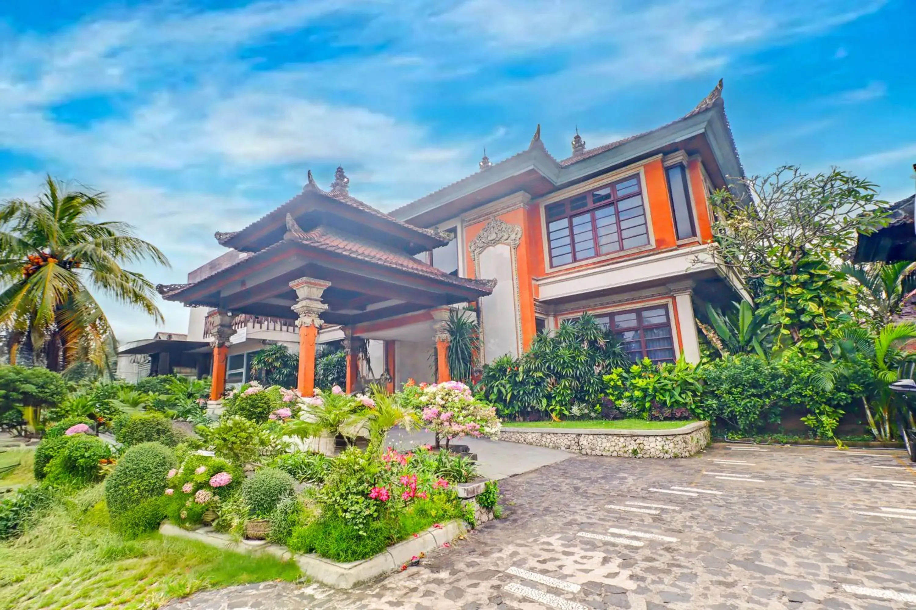 Property building in Collection O Bali near Sanur Beach formerly Akarsa Transit Property building in Collection O Bali near Sanur Beach formerly Akarsa Transit
