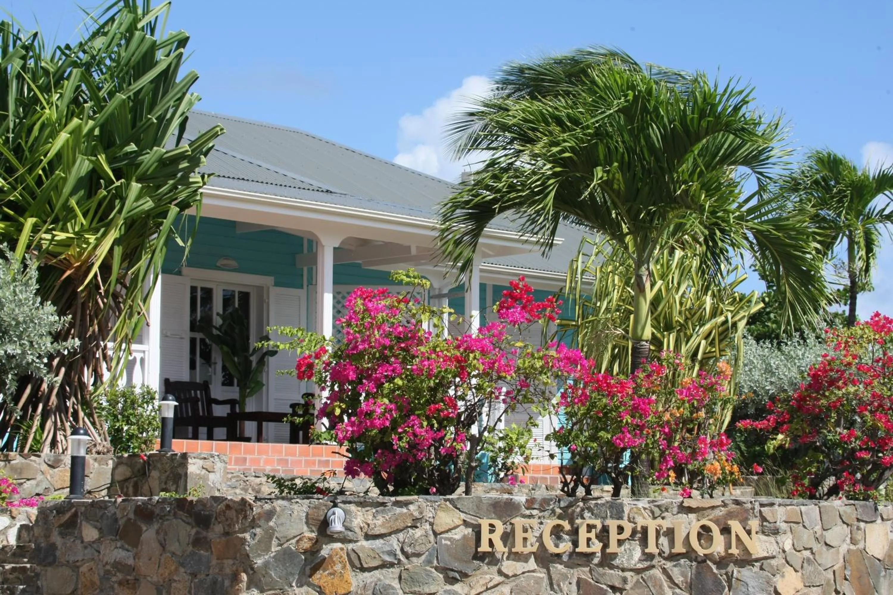 Facade/entrance in Esmeralda Resort - Orient Bay