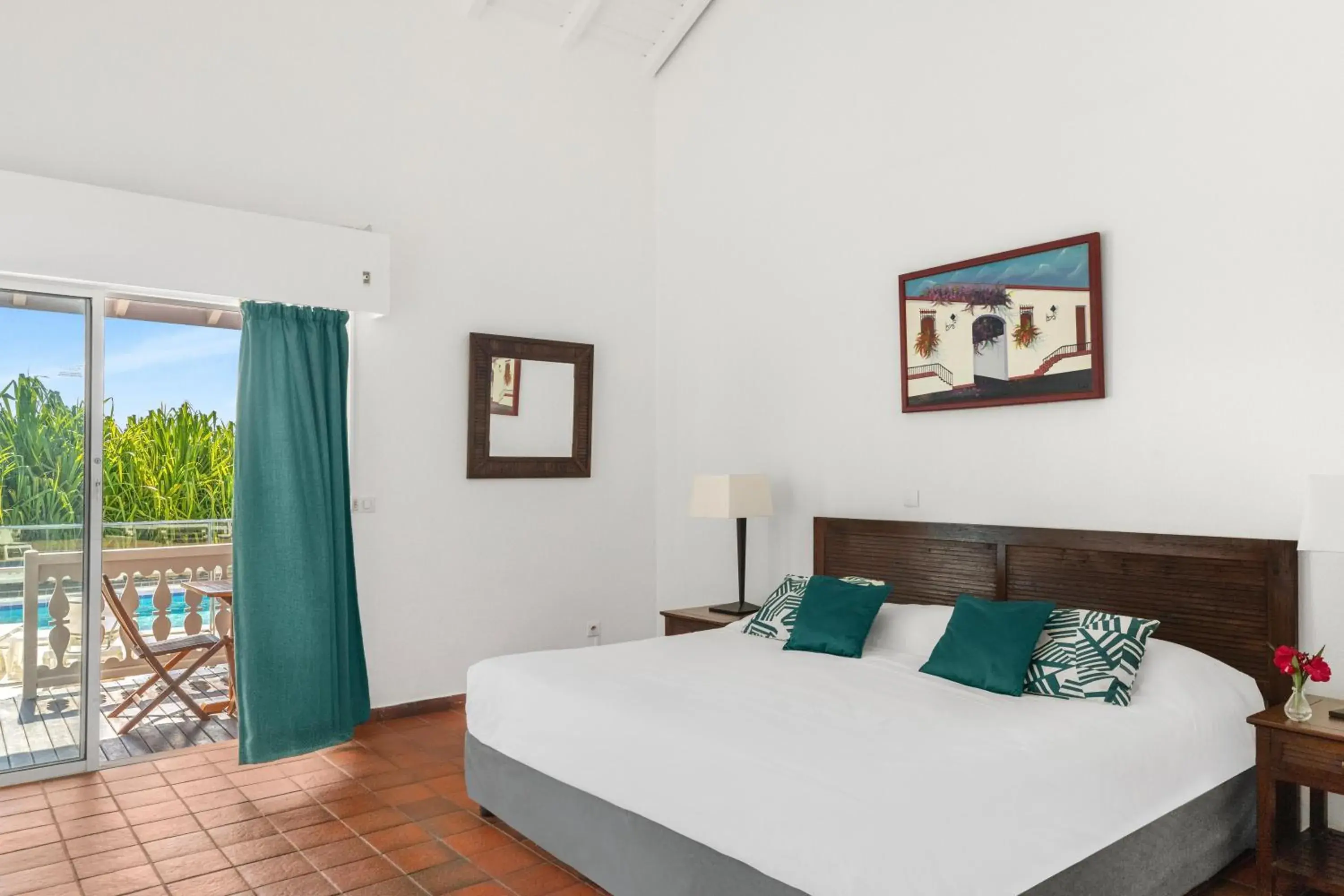 Bed in Esmeralda Resort - Orient Bay Bed in Esmeralda Resort - Orient Bay