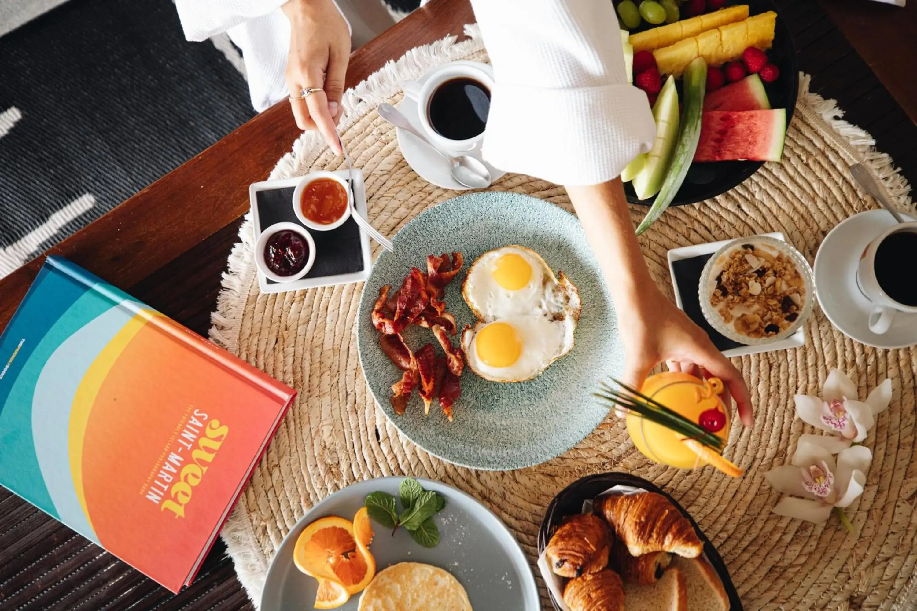 Restaurant/places to eat in Esmeralda Resort - Orient Bay Restaurant/places to eat in Esmeralda Resort - Orient Bay