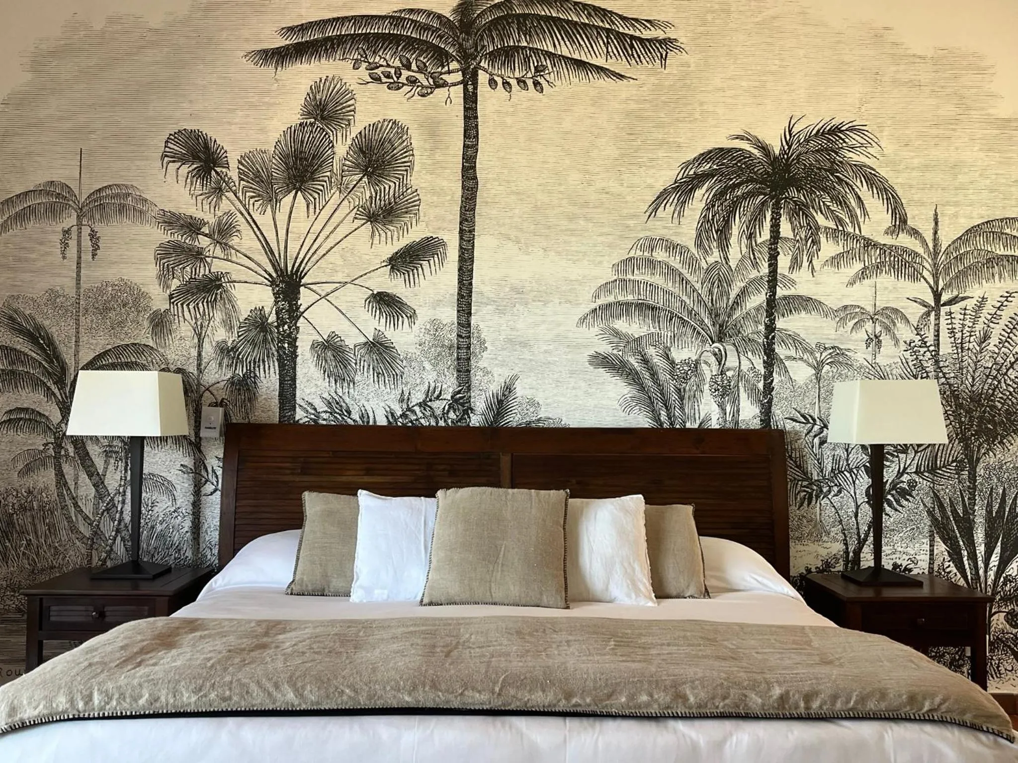 Bed in Esmeralda Resort - Orient Bay