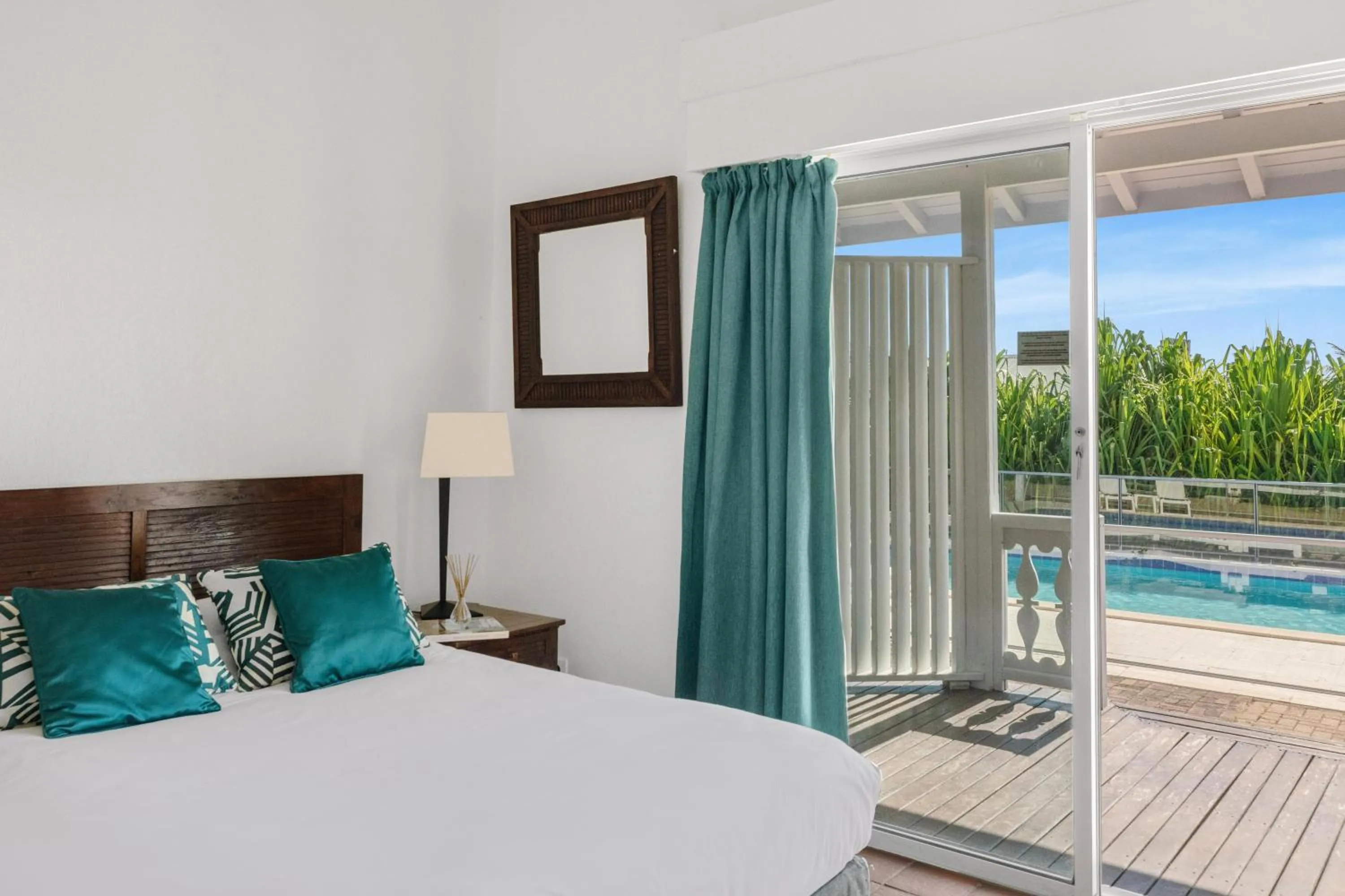 Bed in Esmeralda Resort - Orient Bay