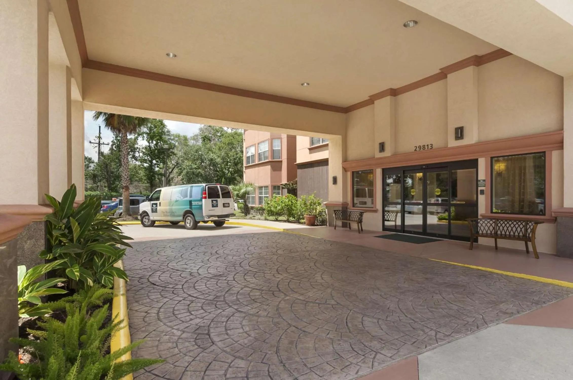 Property building in Homewood Suites by Hilton Houston-Woodlands-Shenandoah