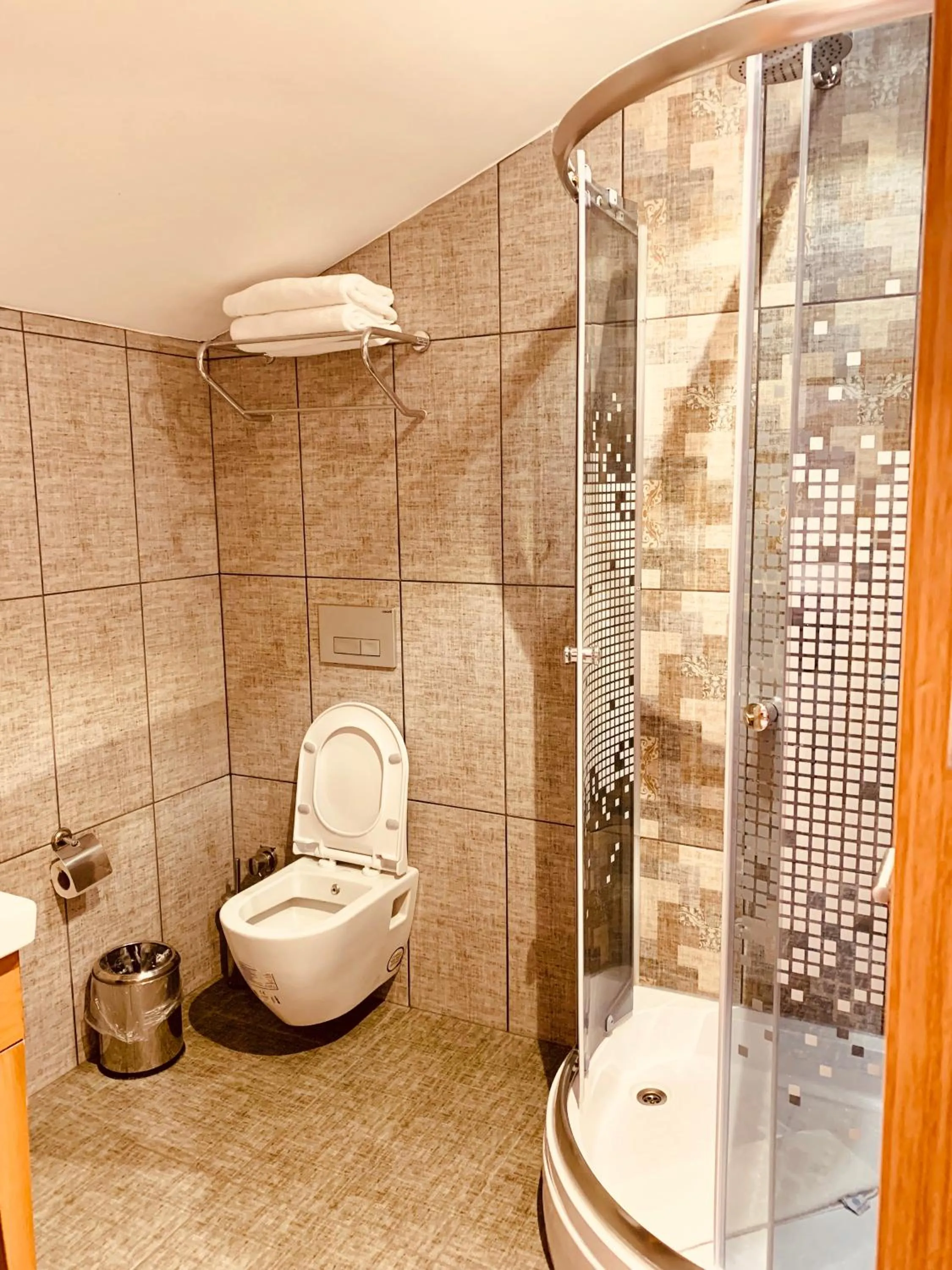 Bathroom in Golden Inn Hotel Uzungöl