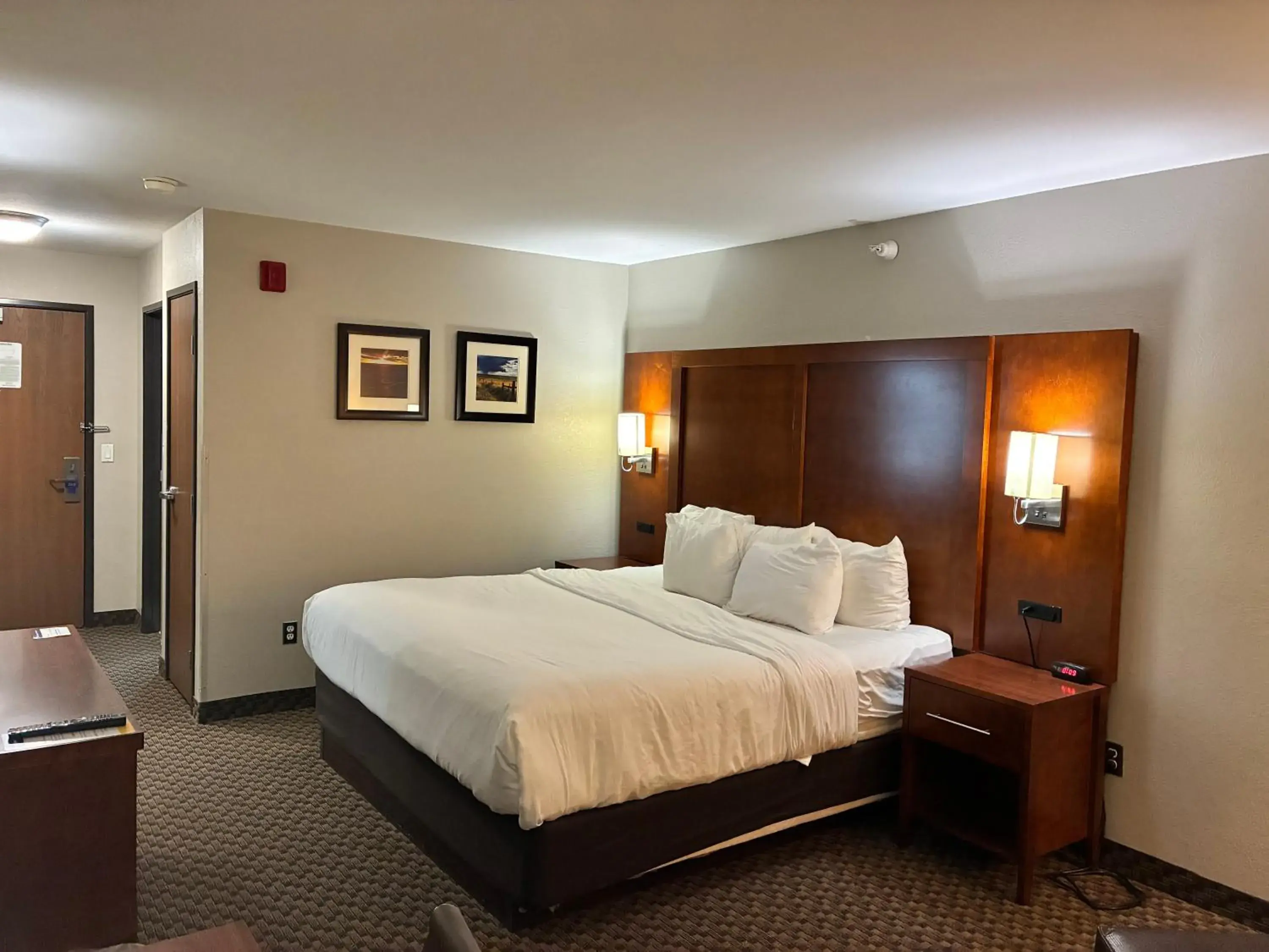 Bed in Comfort Inn & Suites Sterling Bed in Comfort Inn & Suites Sterling