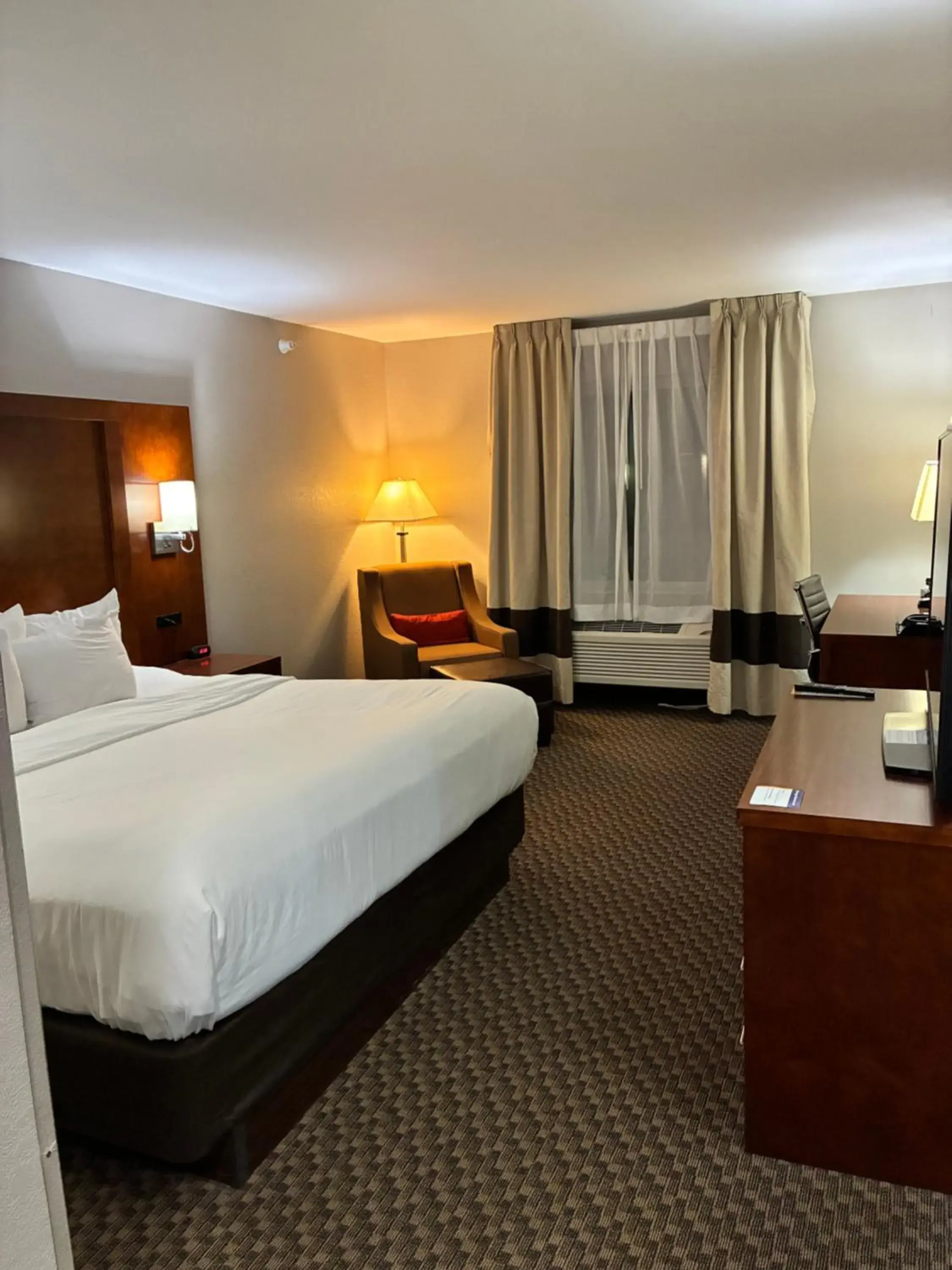 Bedroom, Bed in Comfort Inn & Suites Sterling Bedroom, Bed in Comfort Inn & Suites Sterling