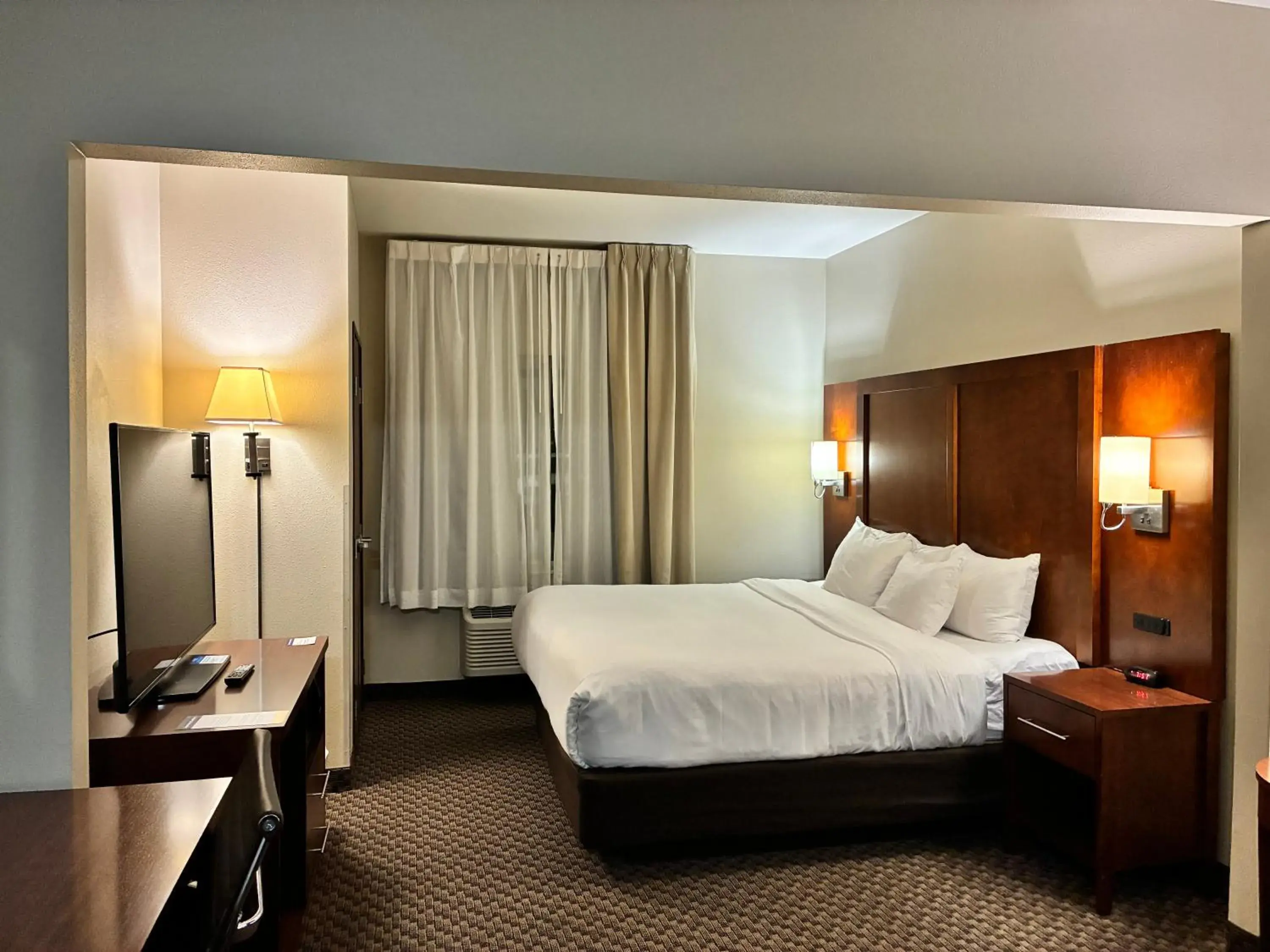 Bedroom, Bed in Comfort Inn & Suites Sterling Bedroom, Bed in Comfort Inn & Suites Sterling