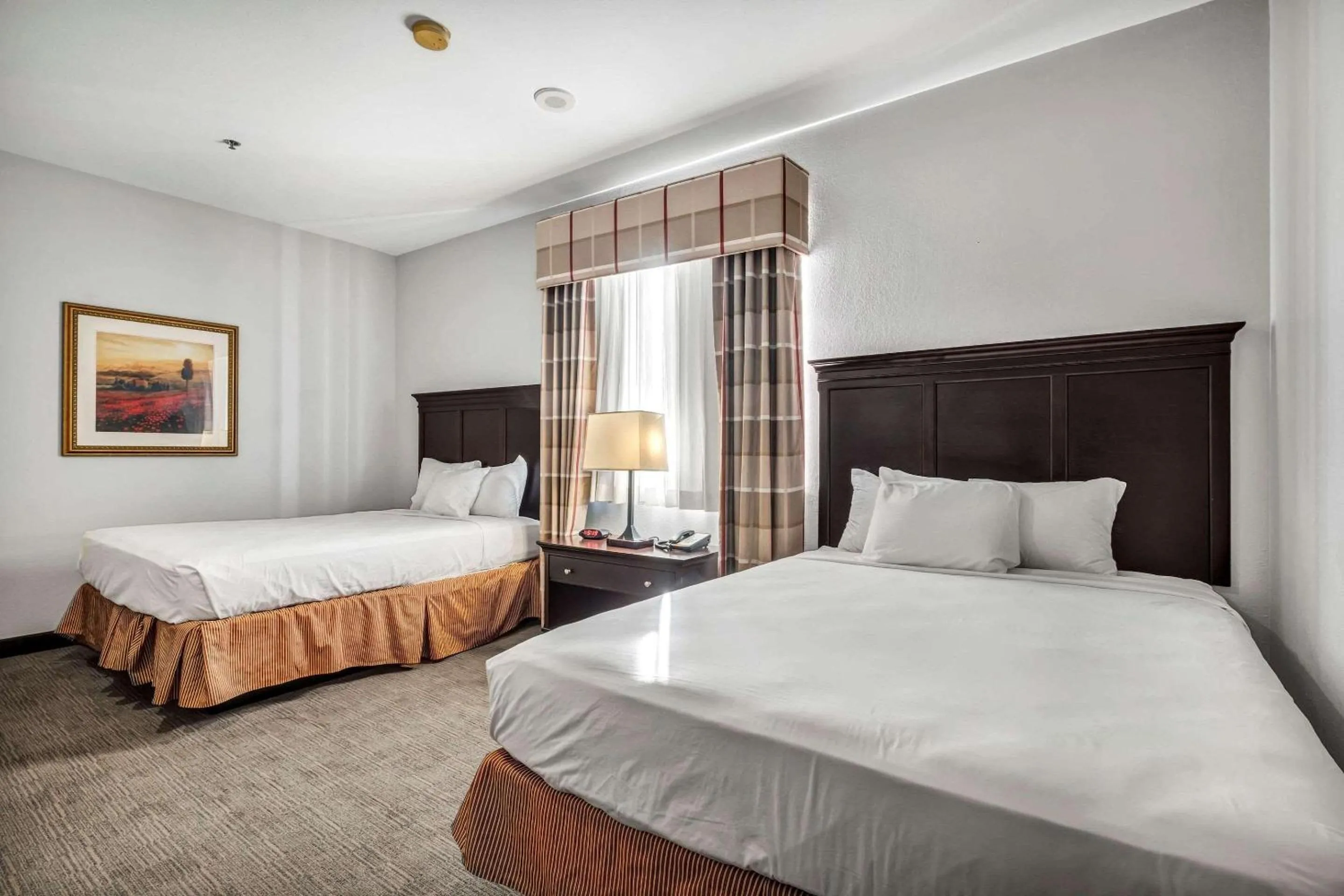 Bedroom, Bed in Country Inn & Suites by Radisson, Oklahoma City at Northwest Expressway, OK