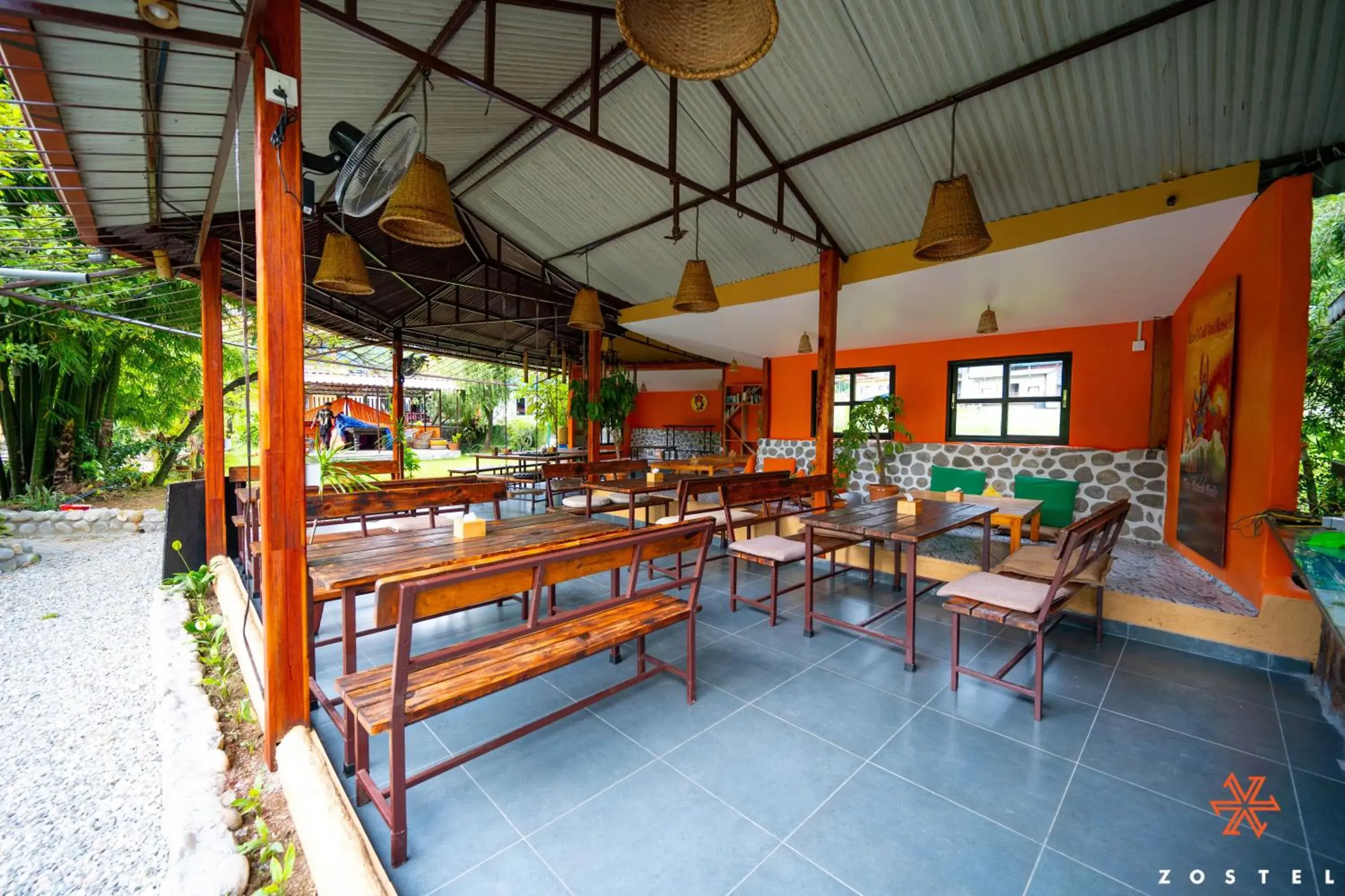 Restaurant/places to eat in Zostel Pokhara Restaurant/places to eat in Zostel Pokhara