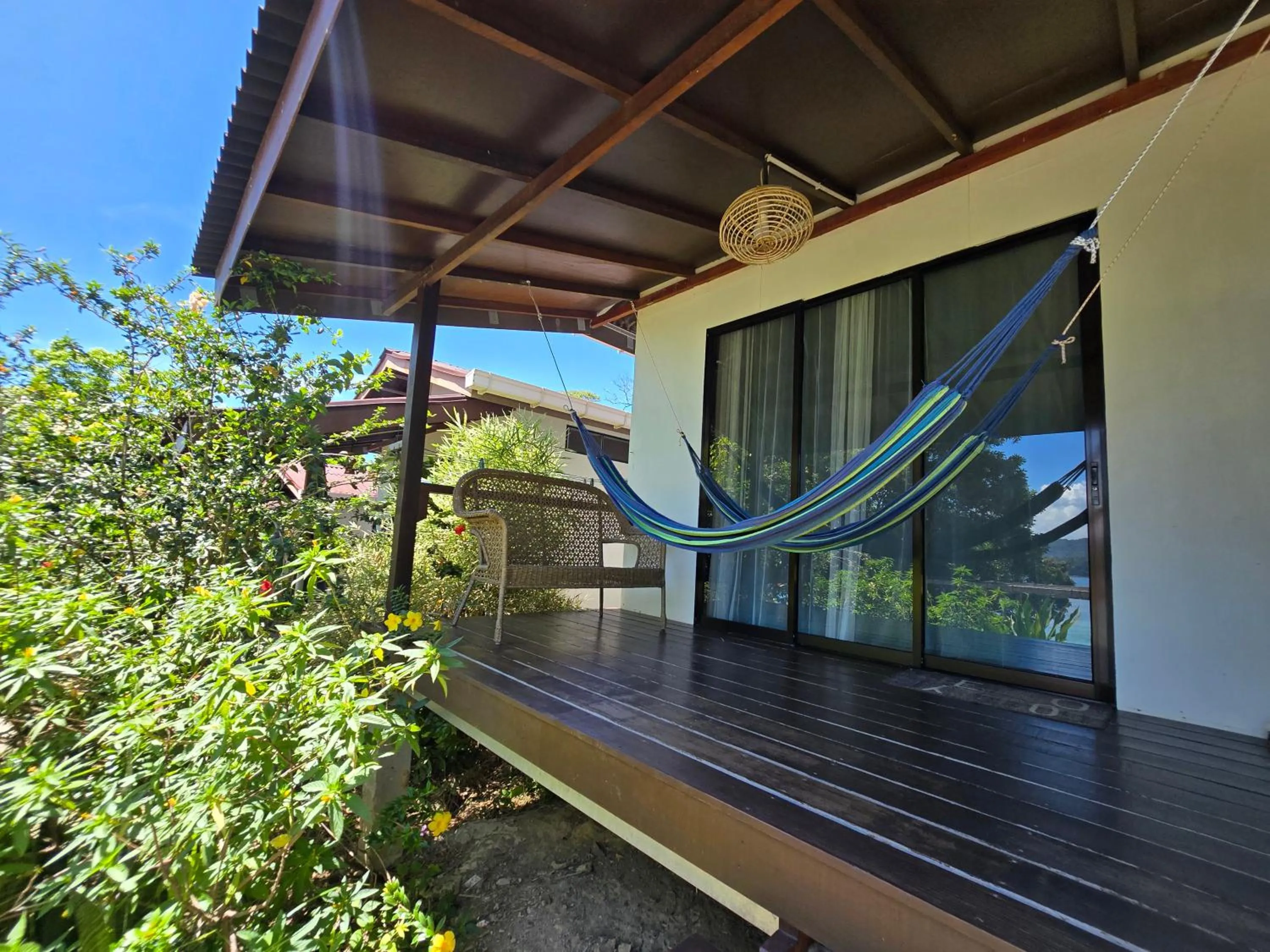 Balcony/Terrace in Bigfin beach resort
